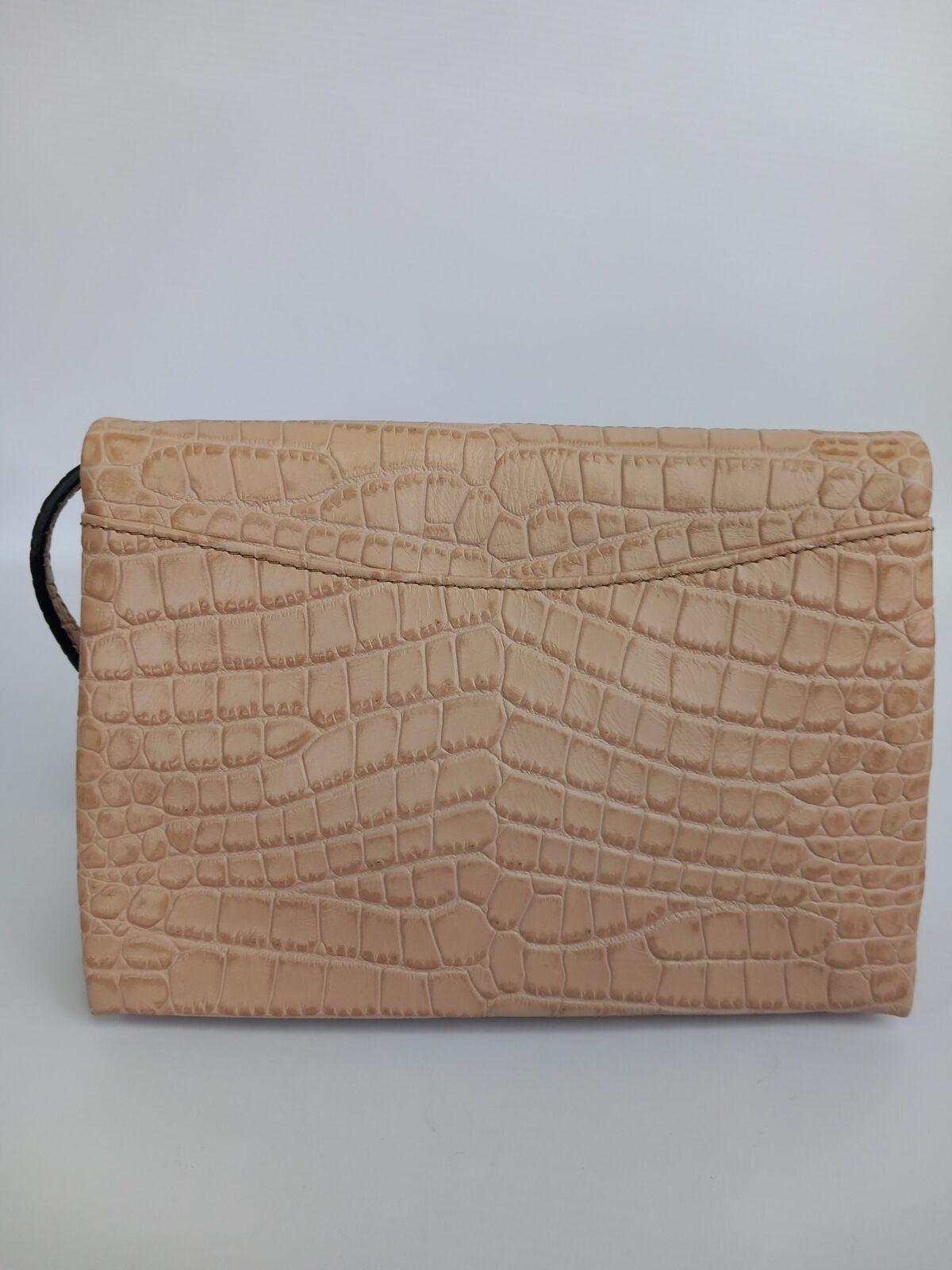 Armani pudrowy róż skóra - obrazek 3