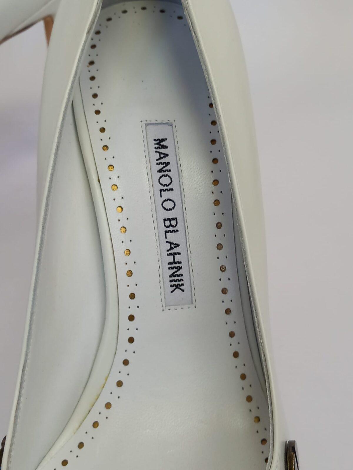 Manolo Blahnik białe czółenka 39,5 - obrazek 2