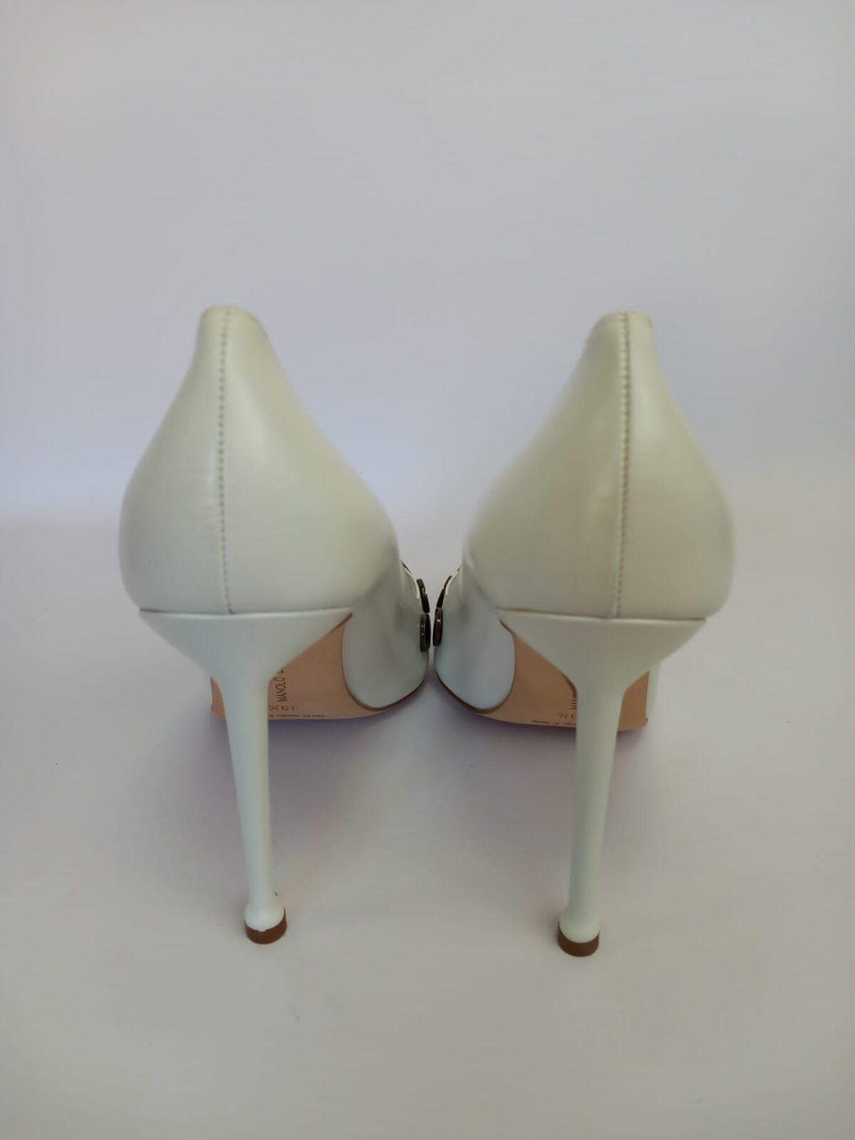 Manolo Blahnik białe czółenka 39,5 - obrazek 3