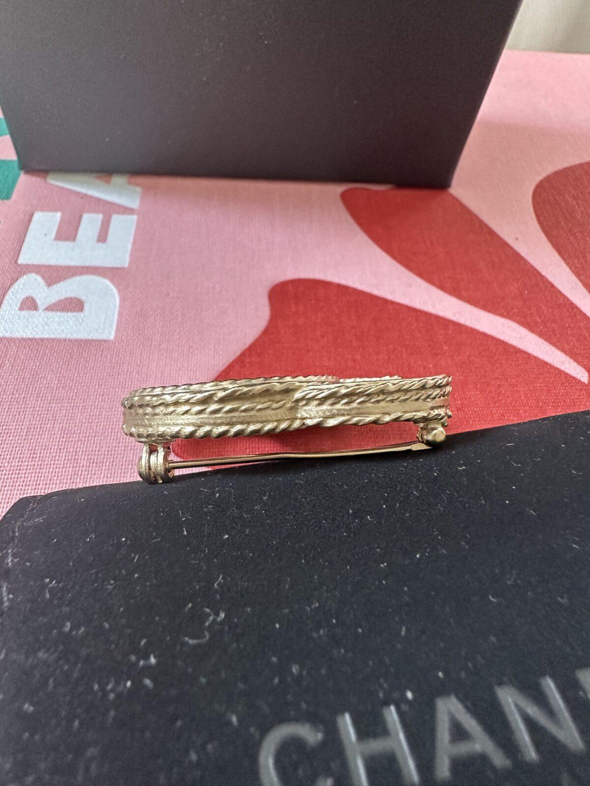 Chanel broszka - obrazek 4