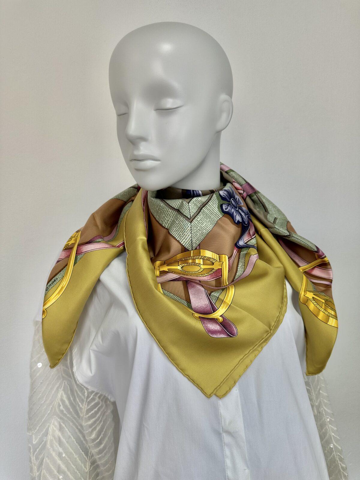 Hermes jedwabna apaszka - obrazek 3