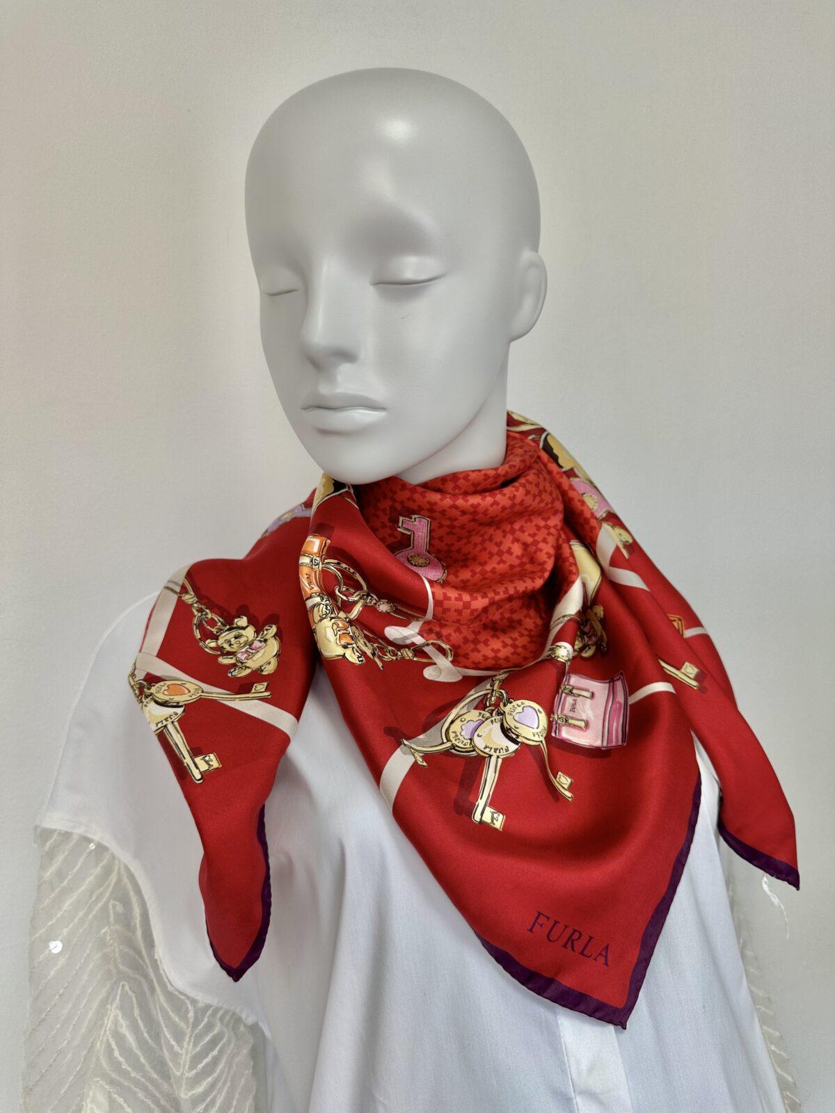 Furla jedwabna apaszka - obrazek 2