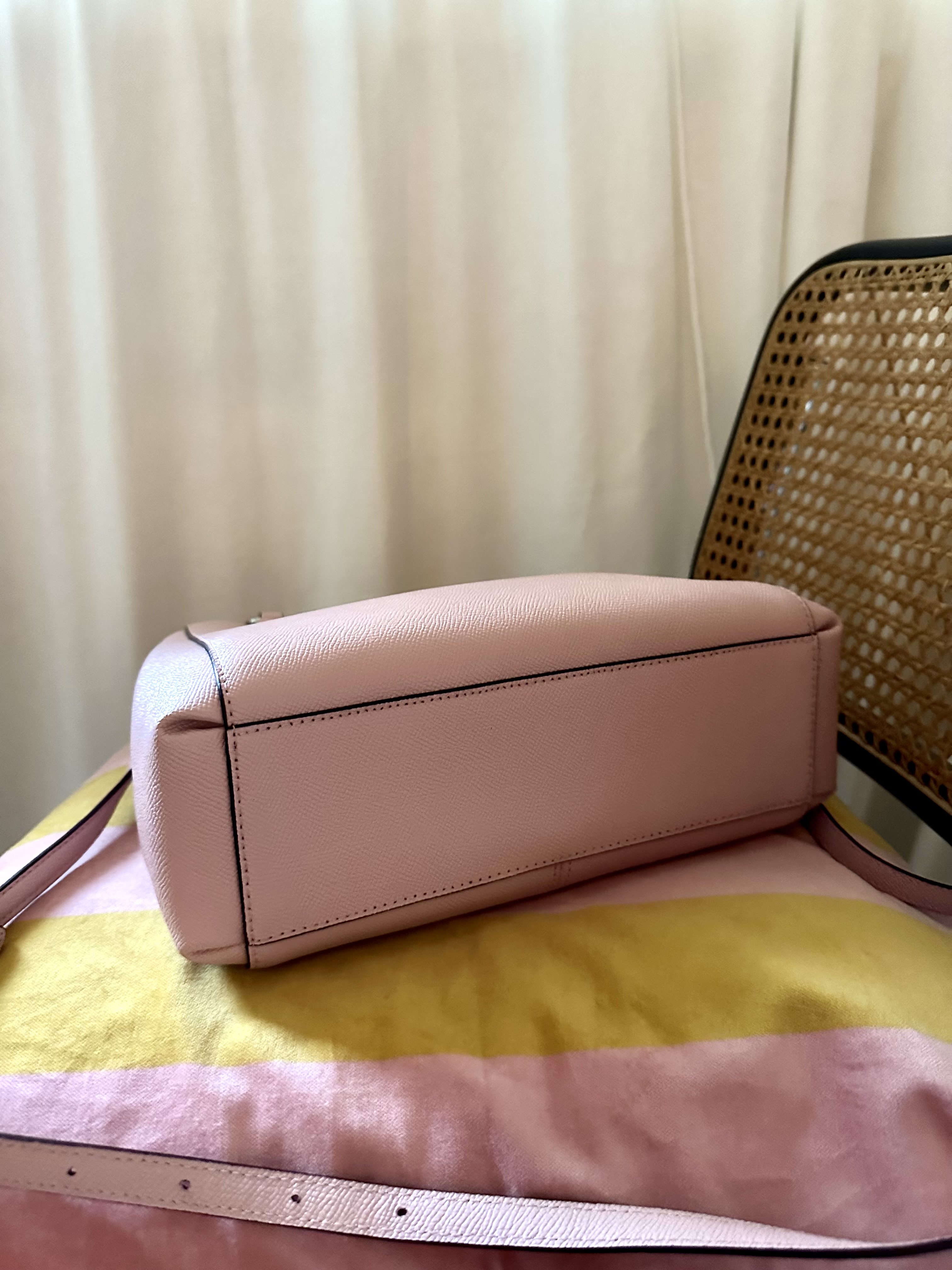 Coach różowa torebka - obrazek 5