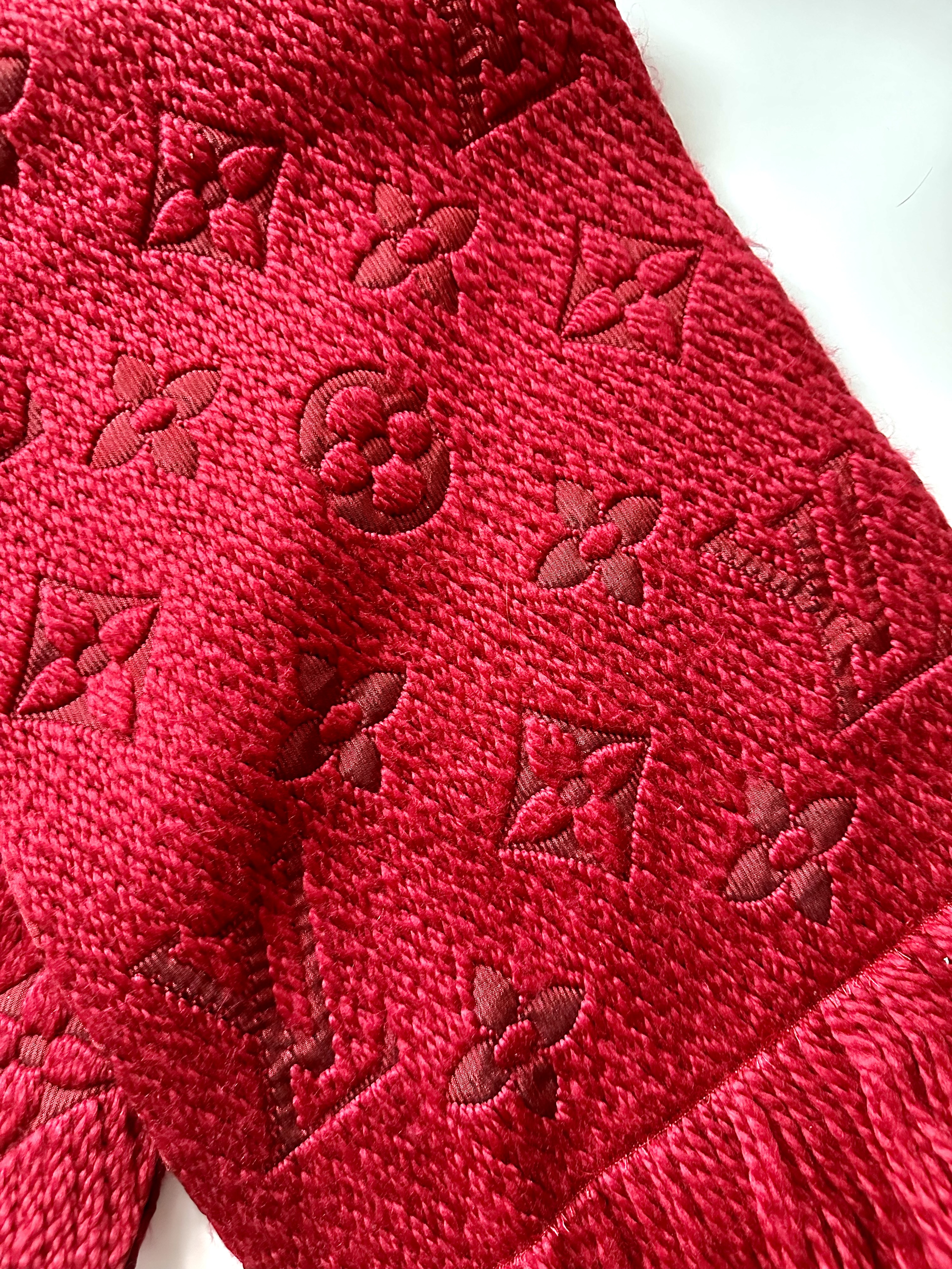 Louis Vuitton szalik - obrazek 2