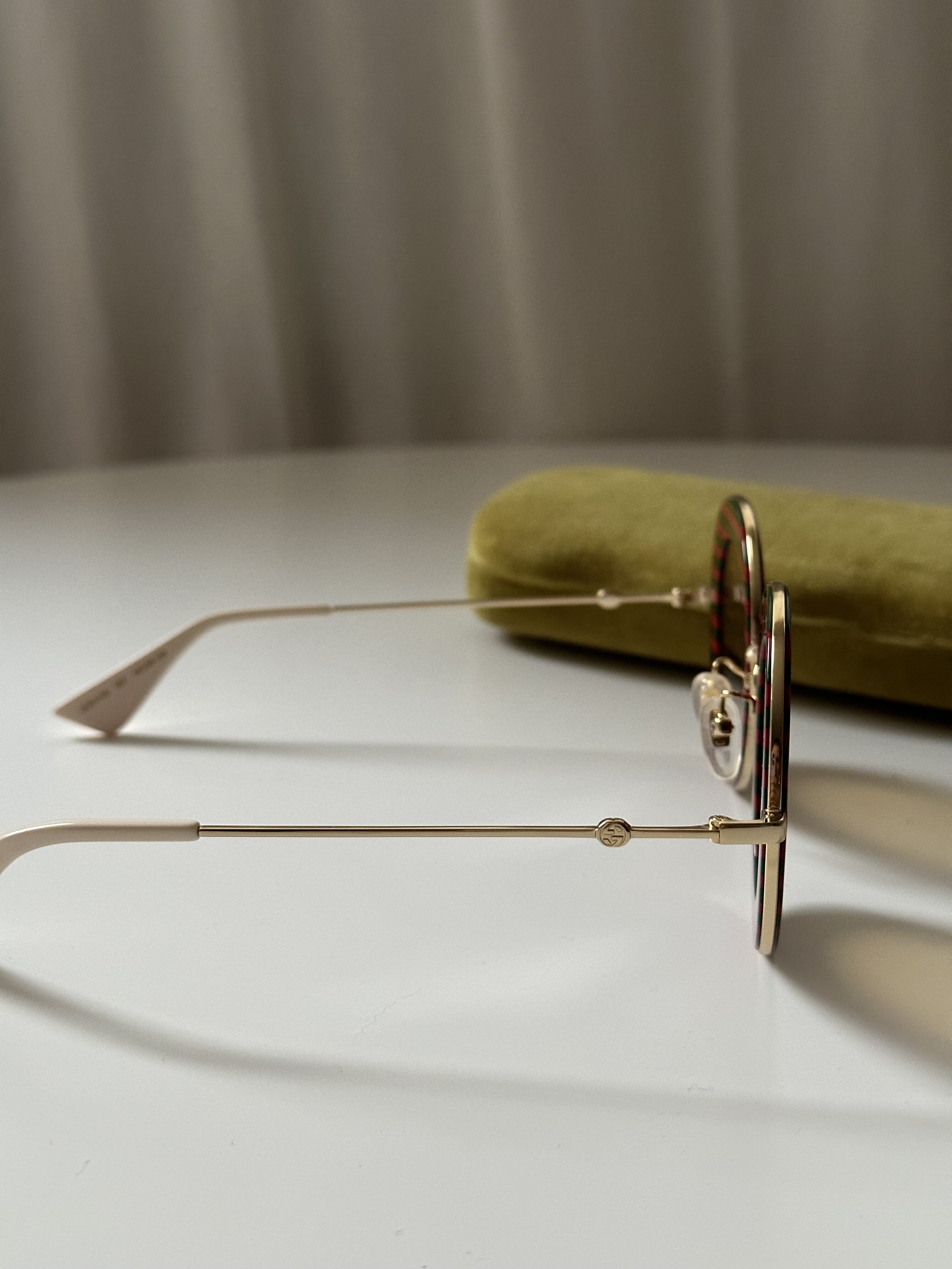 Gucci maison de l'amour okulary przeciwsłoneczne - obrazek 2