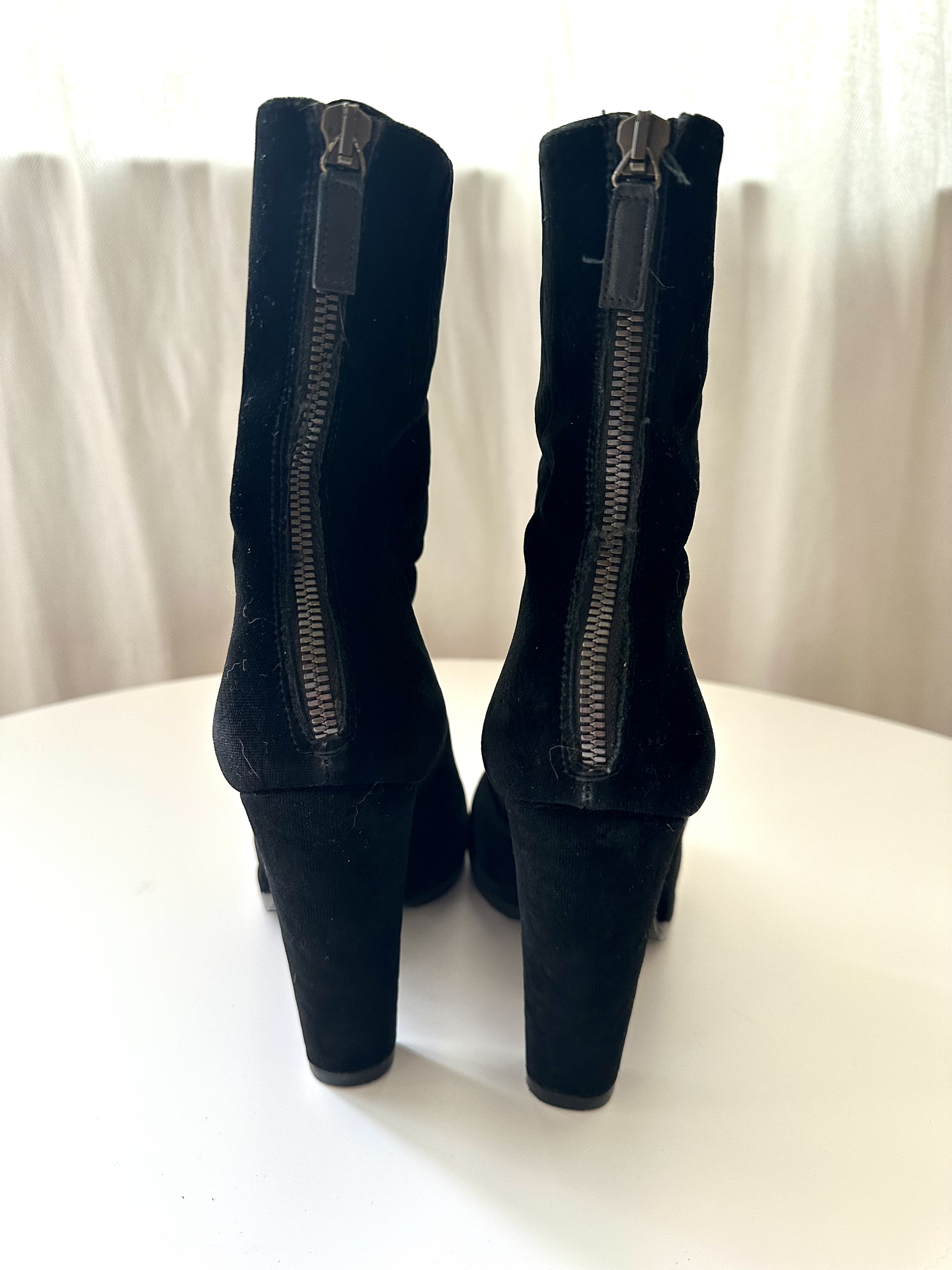 Saint Laurent aksamitne buty 36 - obrazek 3