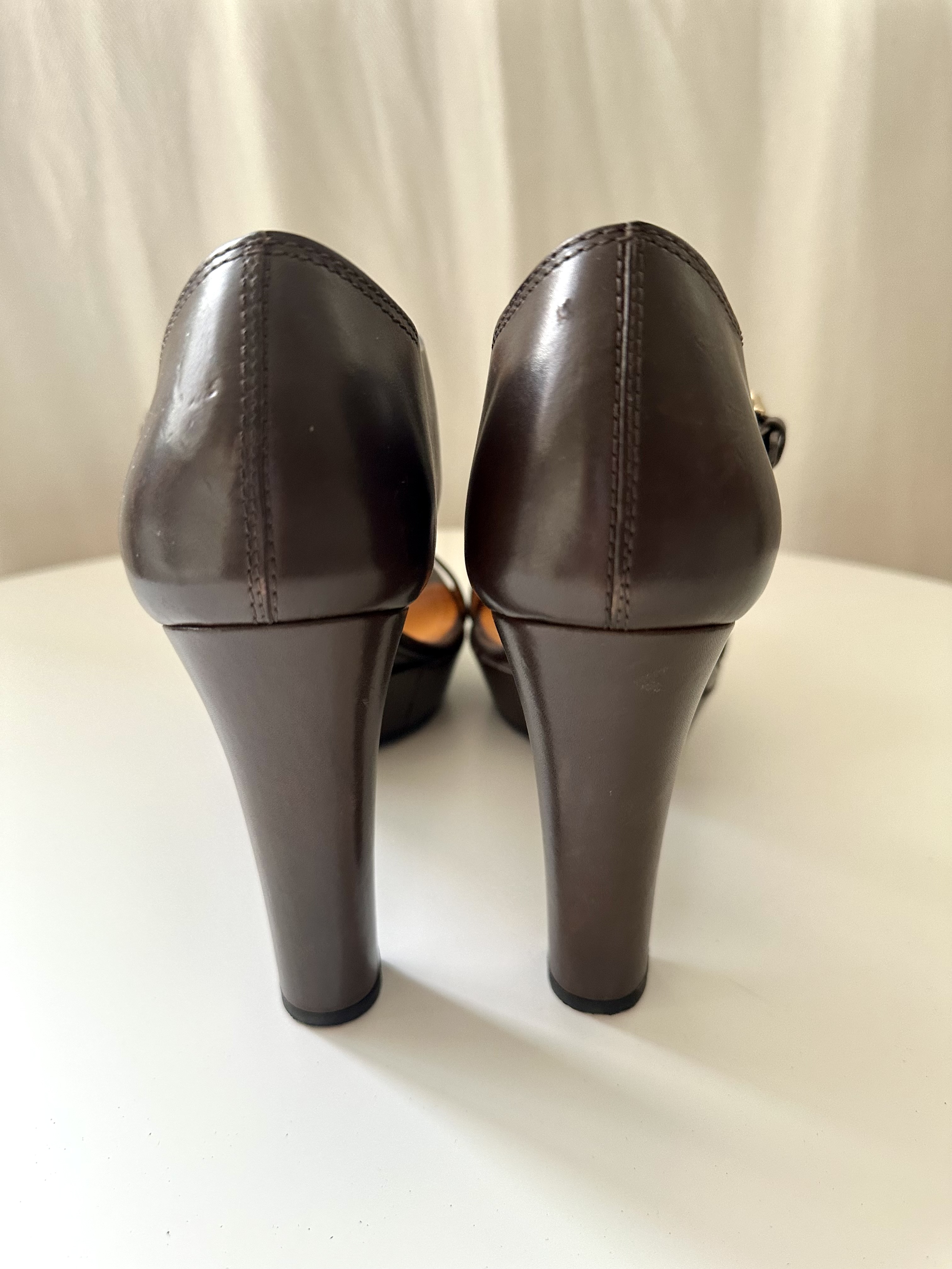 Tod's czekoladowe sandały 38 - obrazek 4