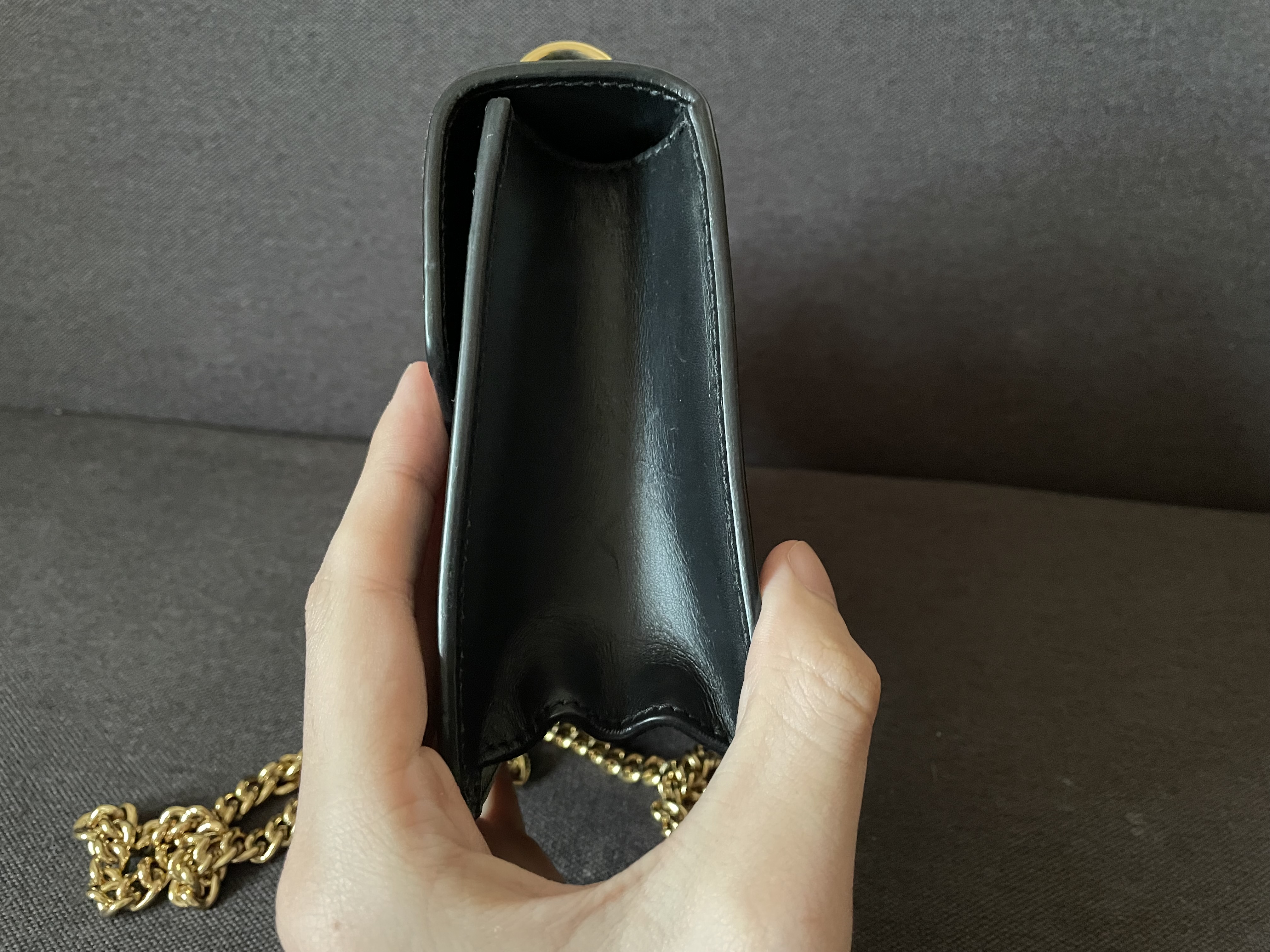 Gucci Sylvie mini czarna torebka - obrazek 5