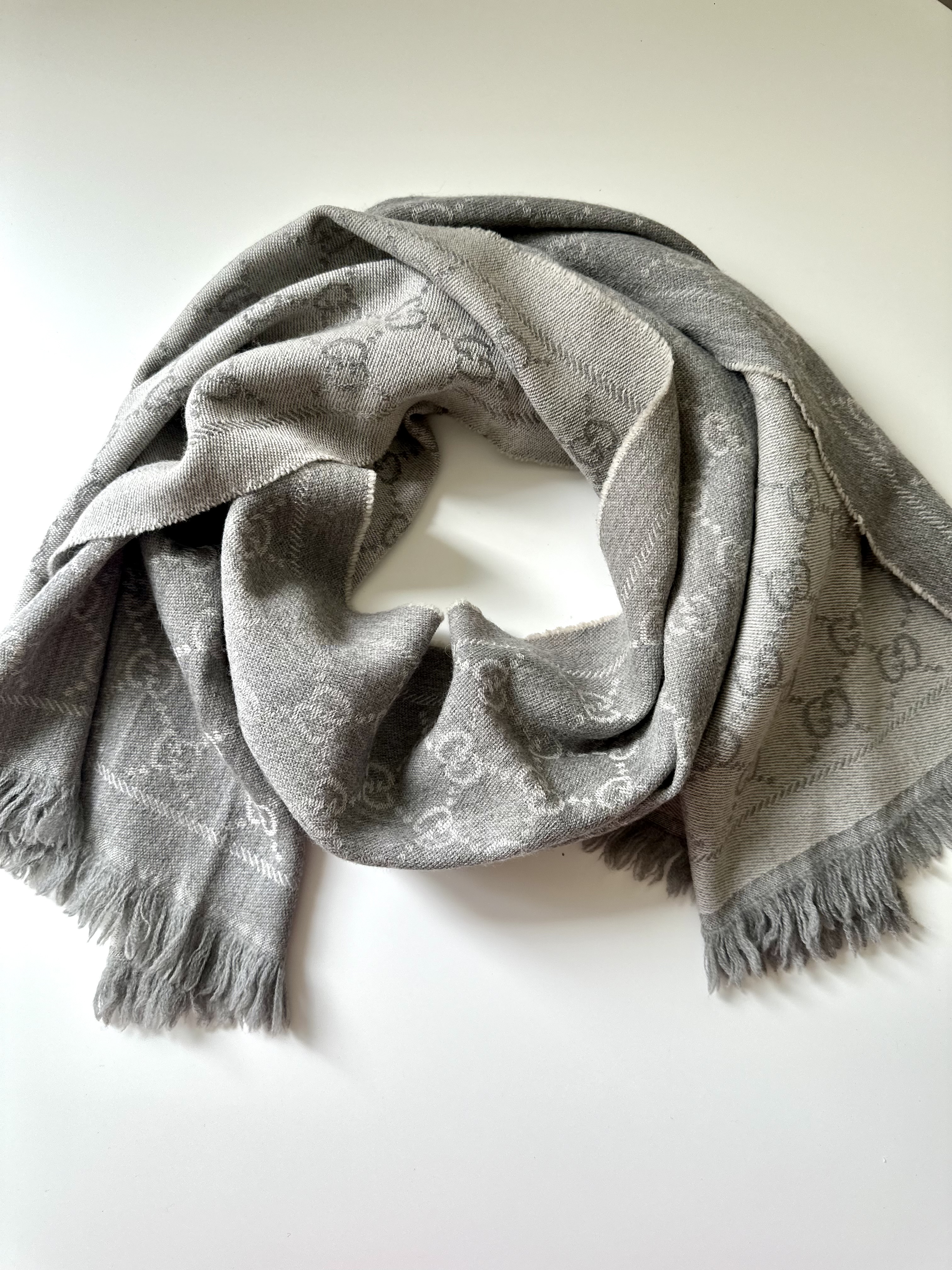 Gucci dwustronny wełniany szal - obrazek 3