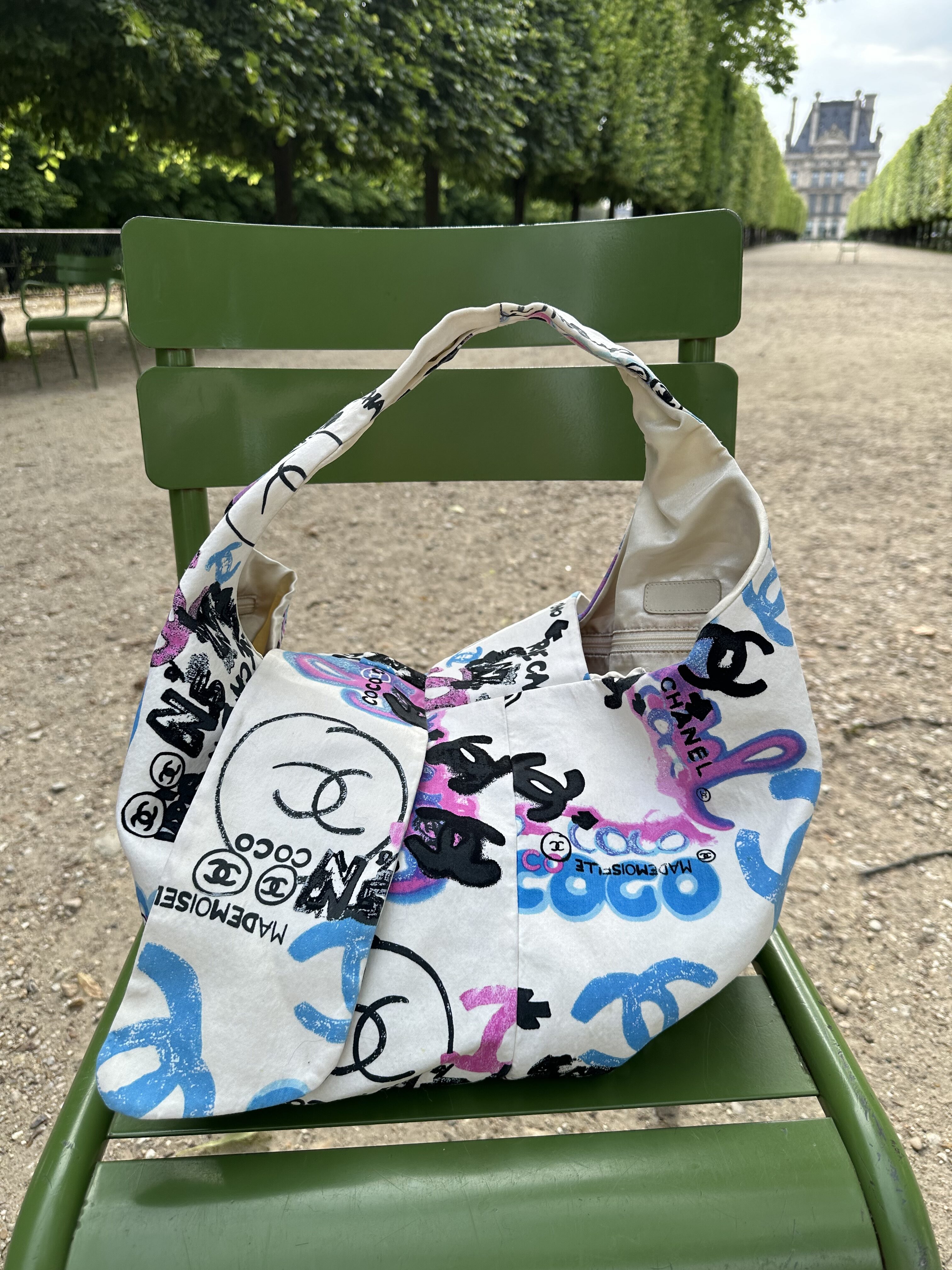Chanel vintage materiałowa torebka graffiti - obrazek 8