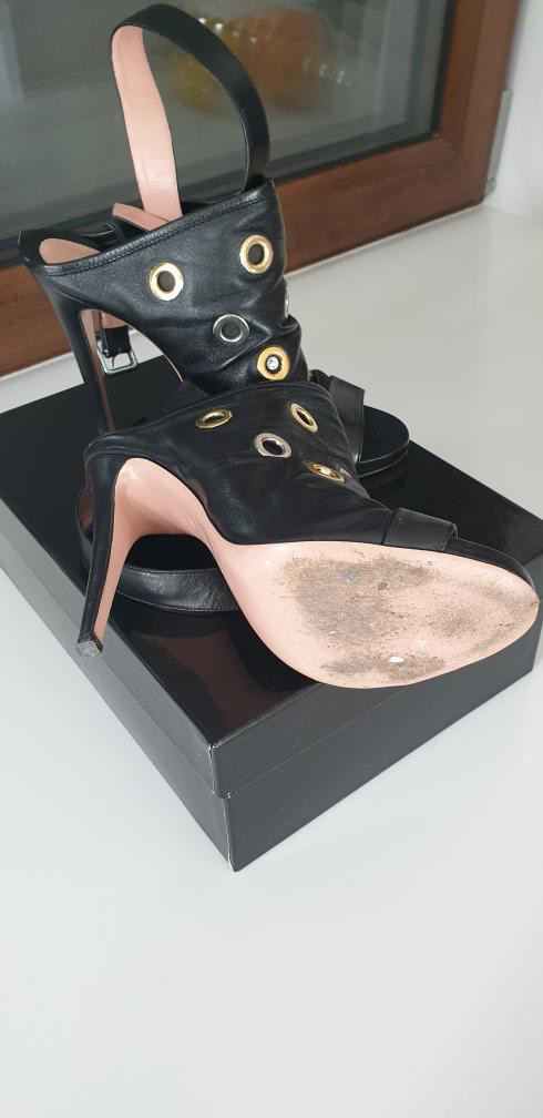 Pinko czarne sandały 39 - obrazek 2