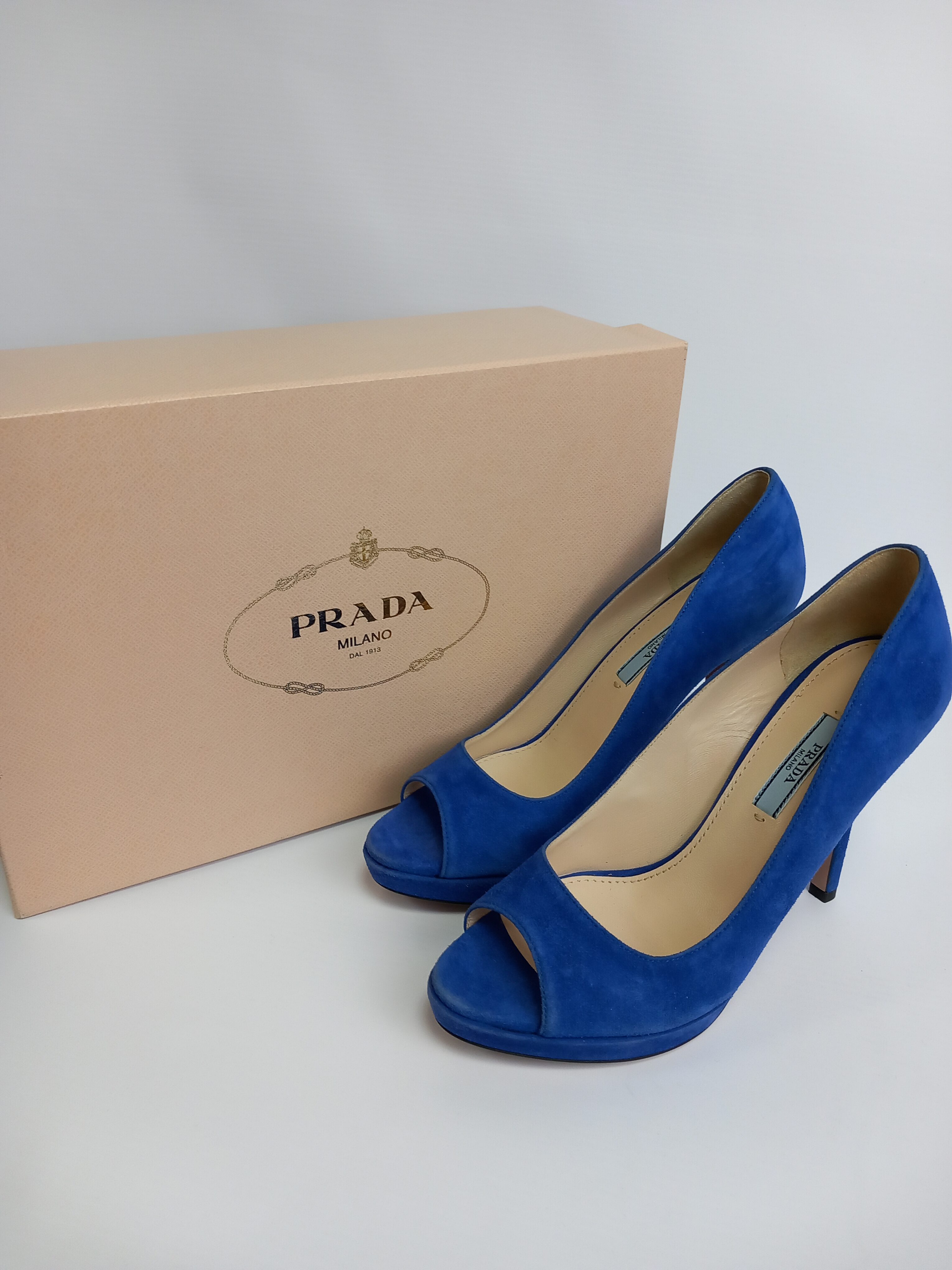 Prada chabrowe szpilki 37 - obrazek 2