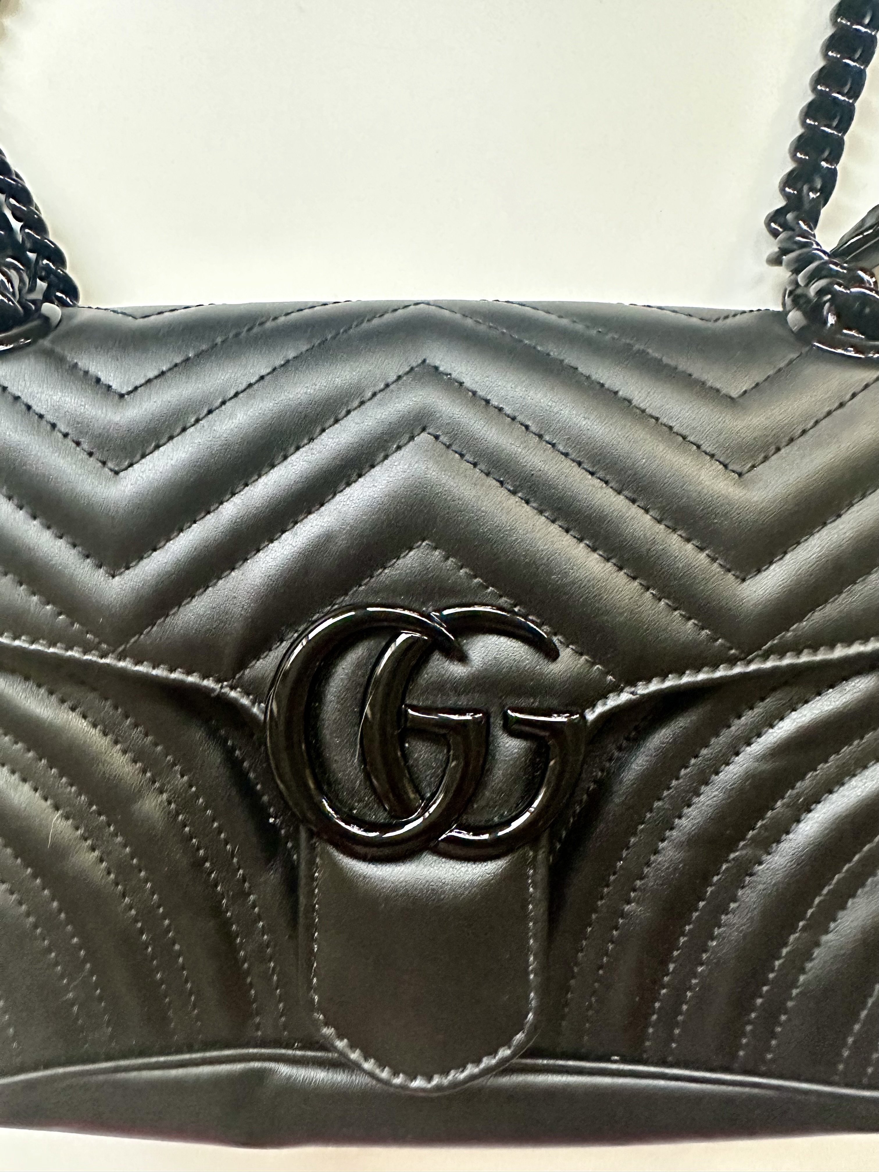 Gucci marmont medium czarna torebka - obrazek 6