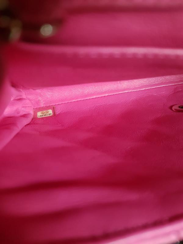 Chanel caviar klasyczna torebka - obrazek 6