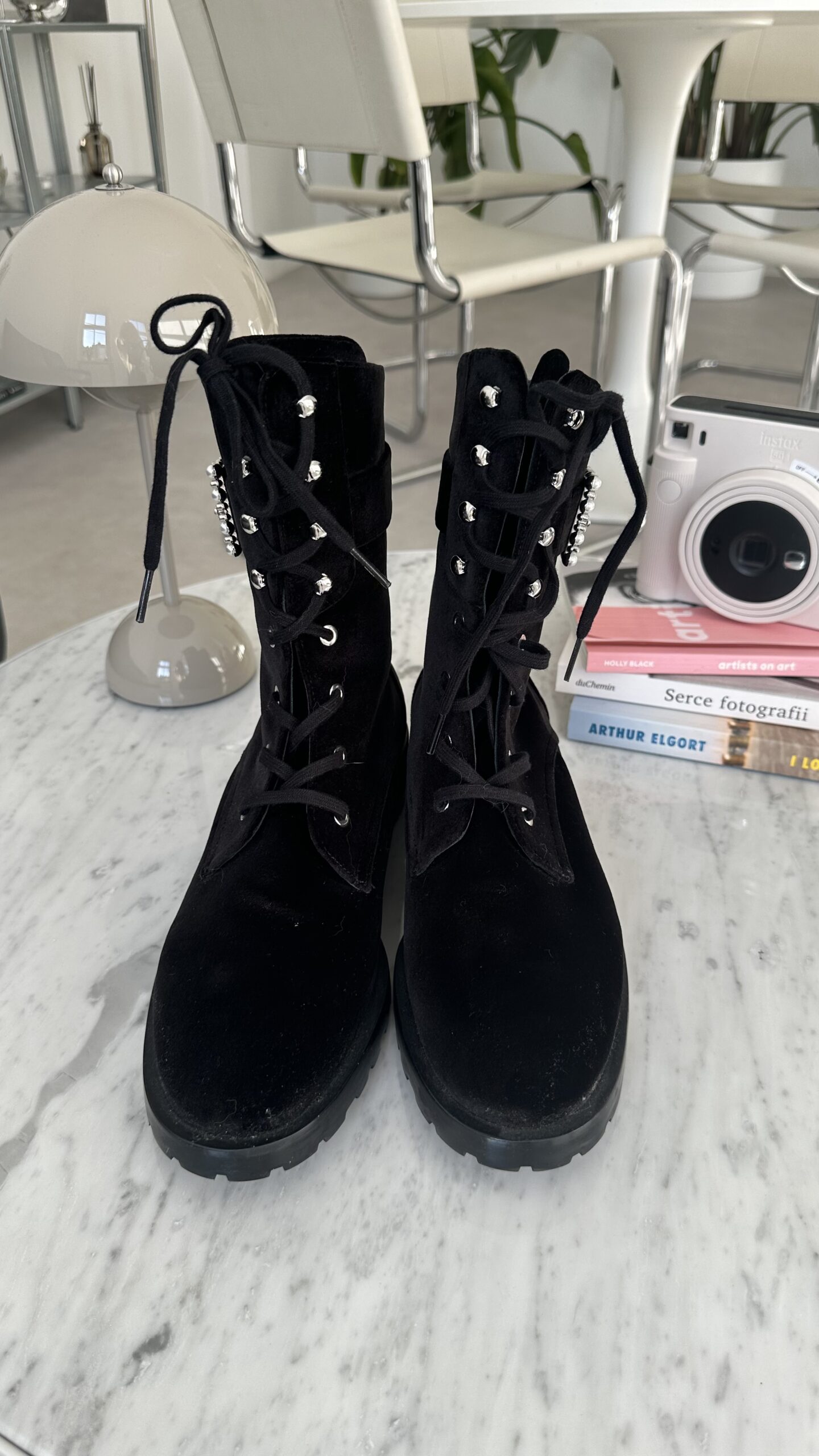 Stuart Weitzman czarne aksamitne botki 40 - obrazek 3