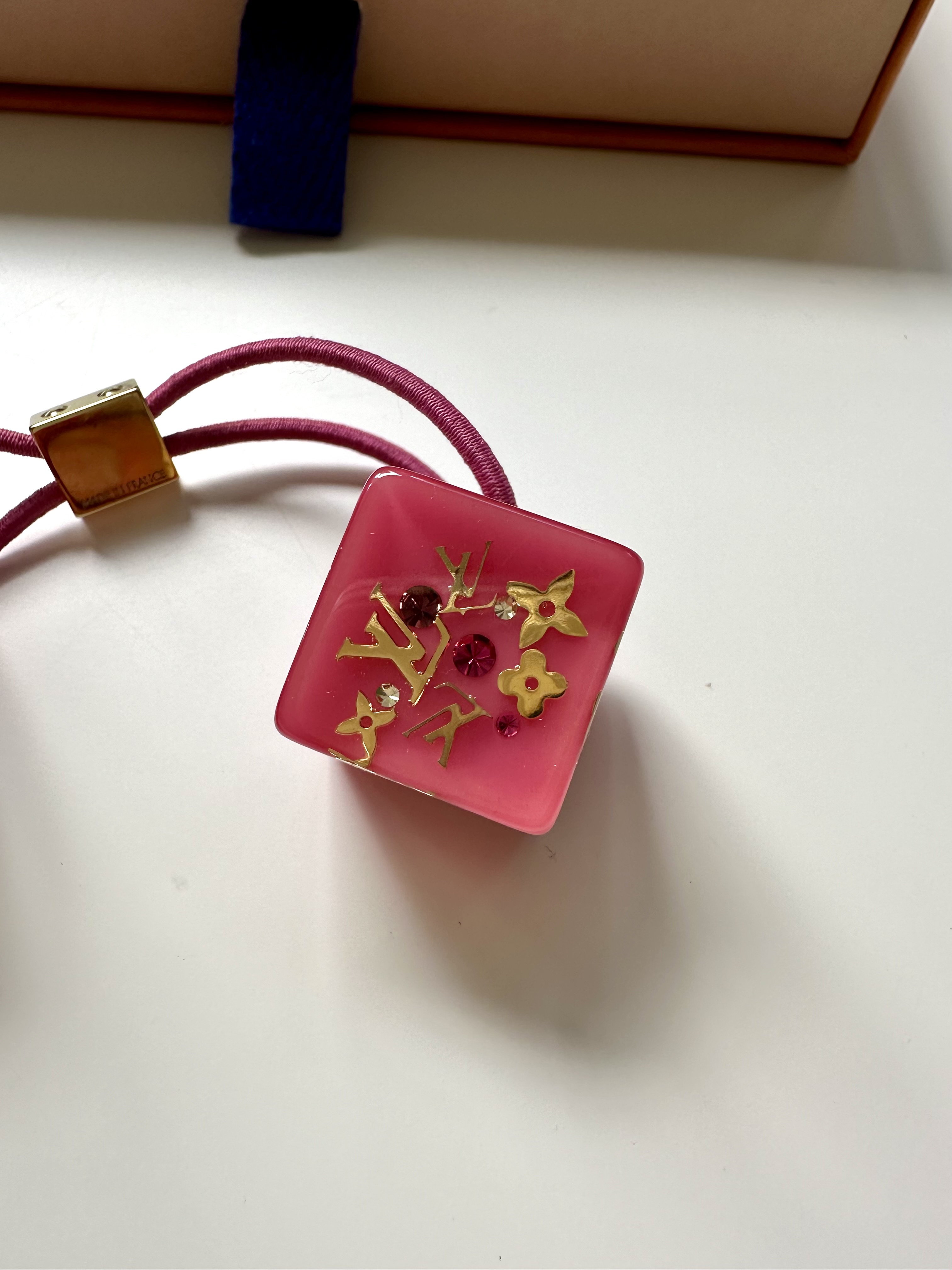 Louis Vuitton ozdoba do włosów - obrazek 2