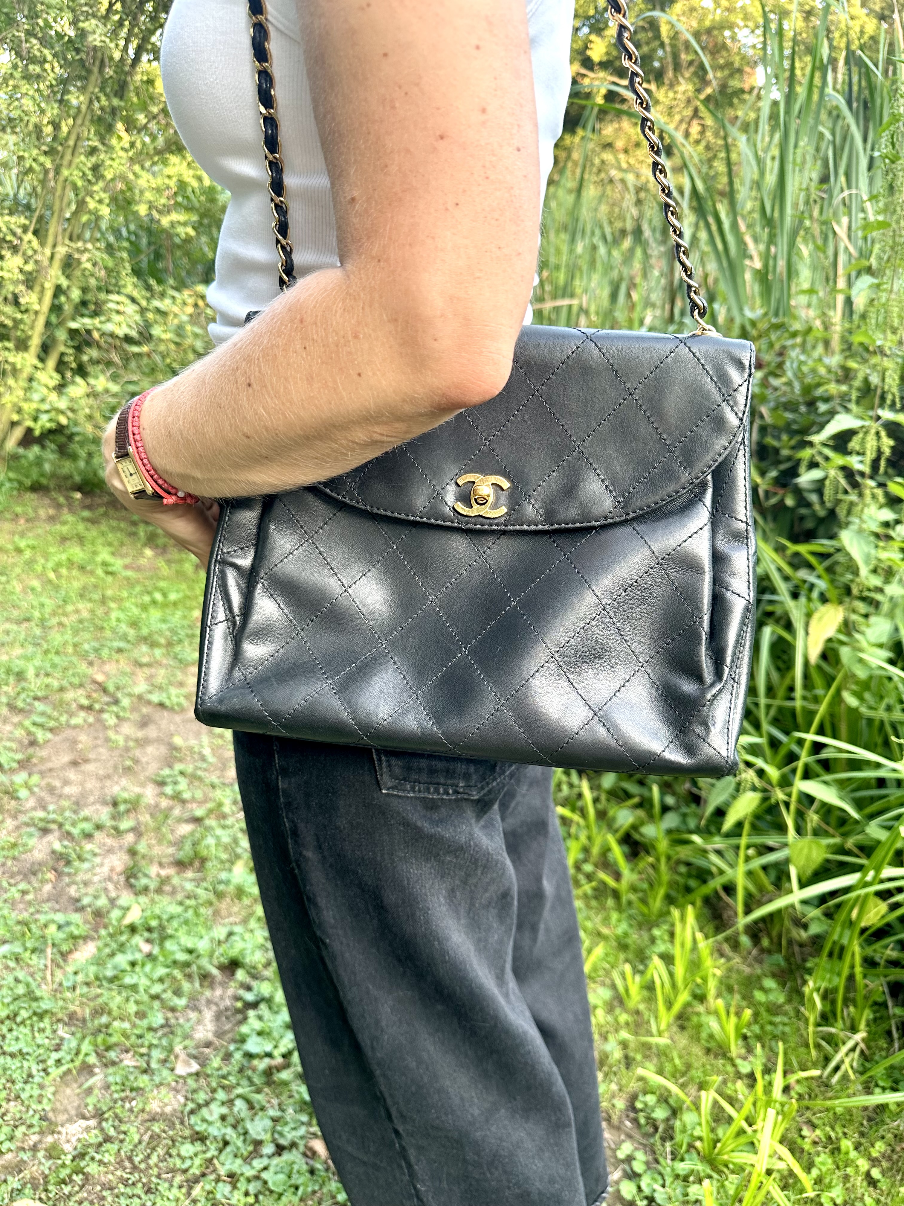 Chanel klasyczna pikowana torebka vintage - obrazek 6