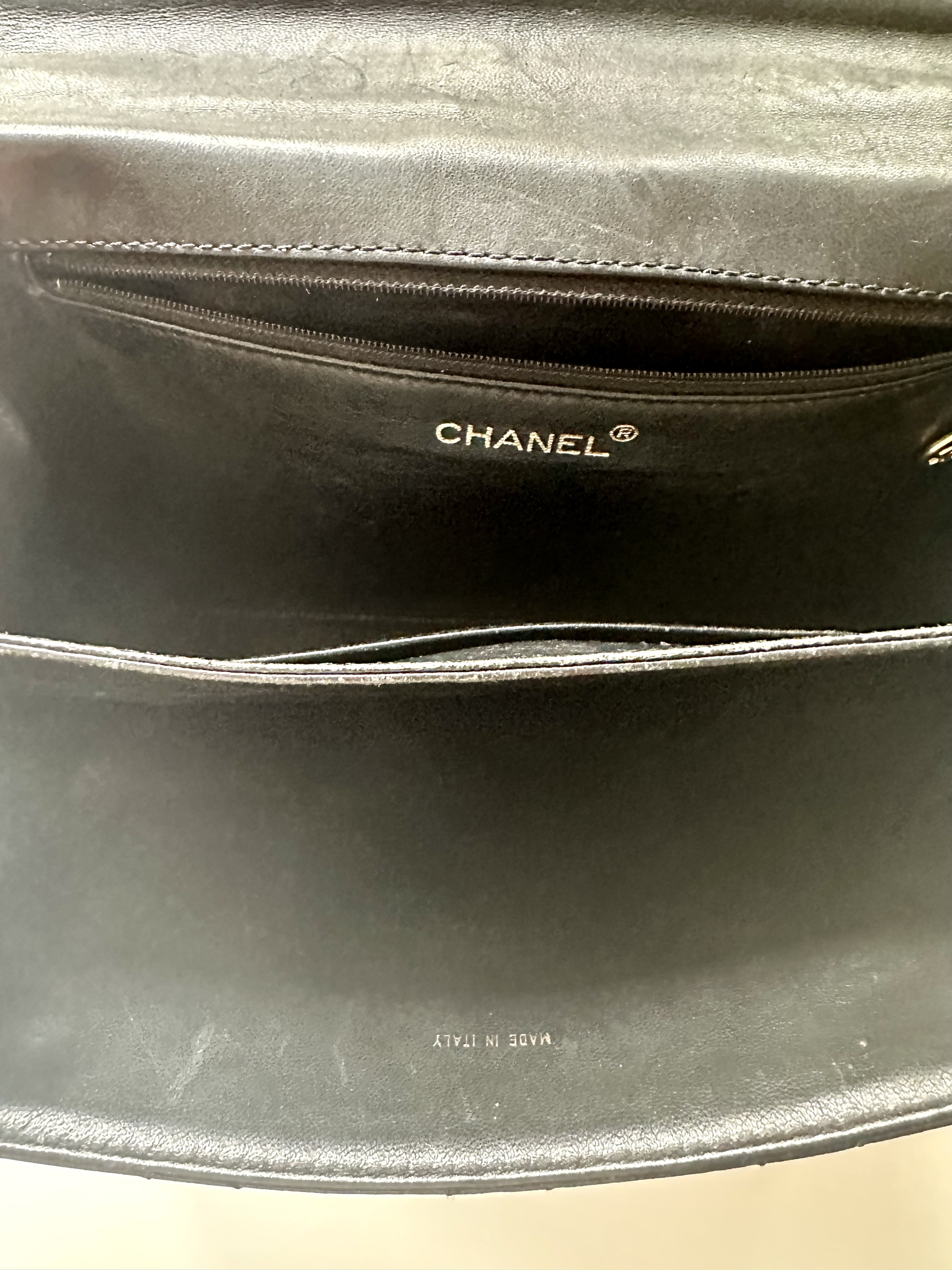 Chanel klasyczna pikowana torebka vintage - obrazek 5