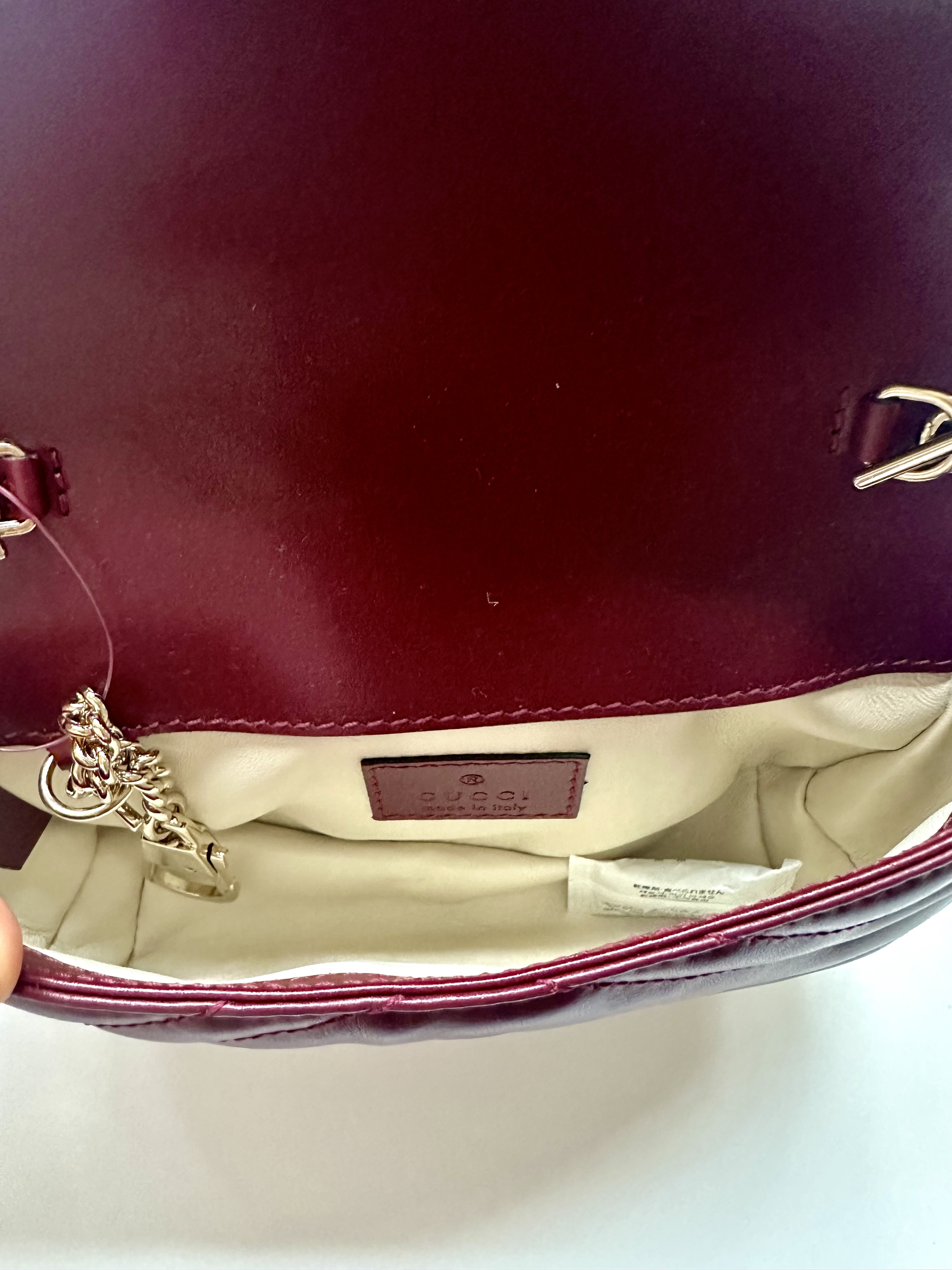 Gucci marmont mini bordowa torebka - obrazek 3