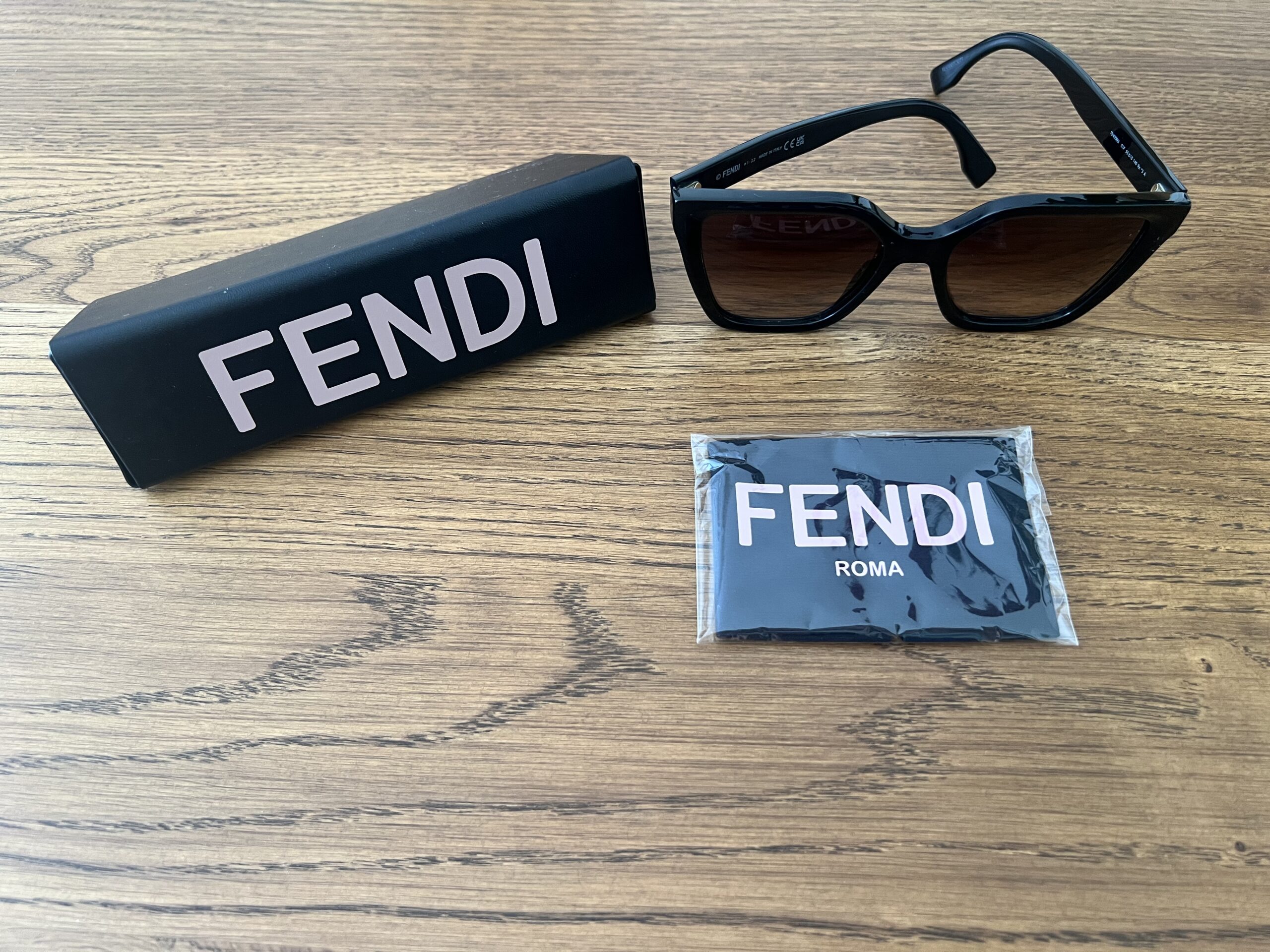 Fendi okulary przeciwsłoneczne - obrazek 3