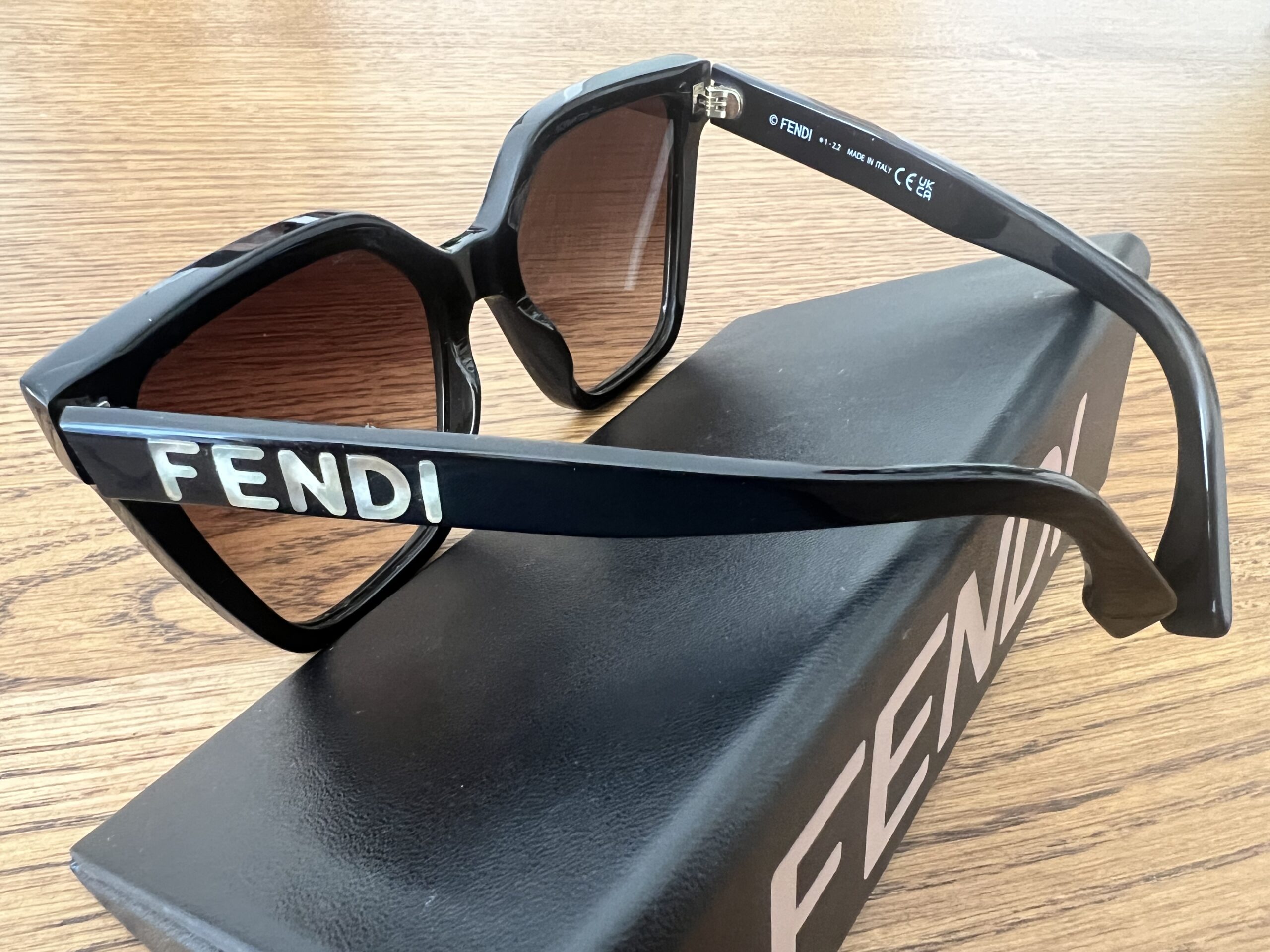 Fendi okulary przeciwsłoneczne - obrazek 2