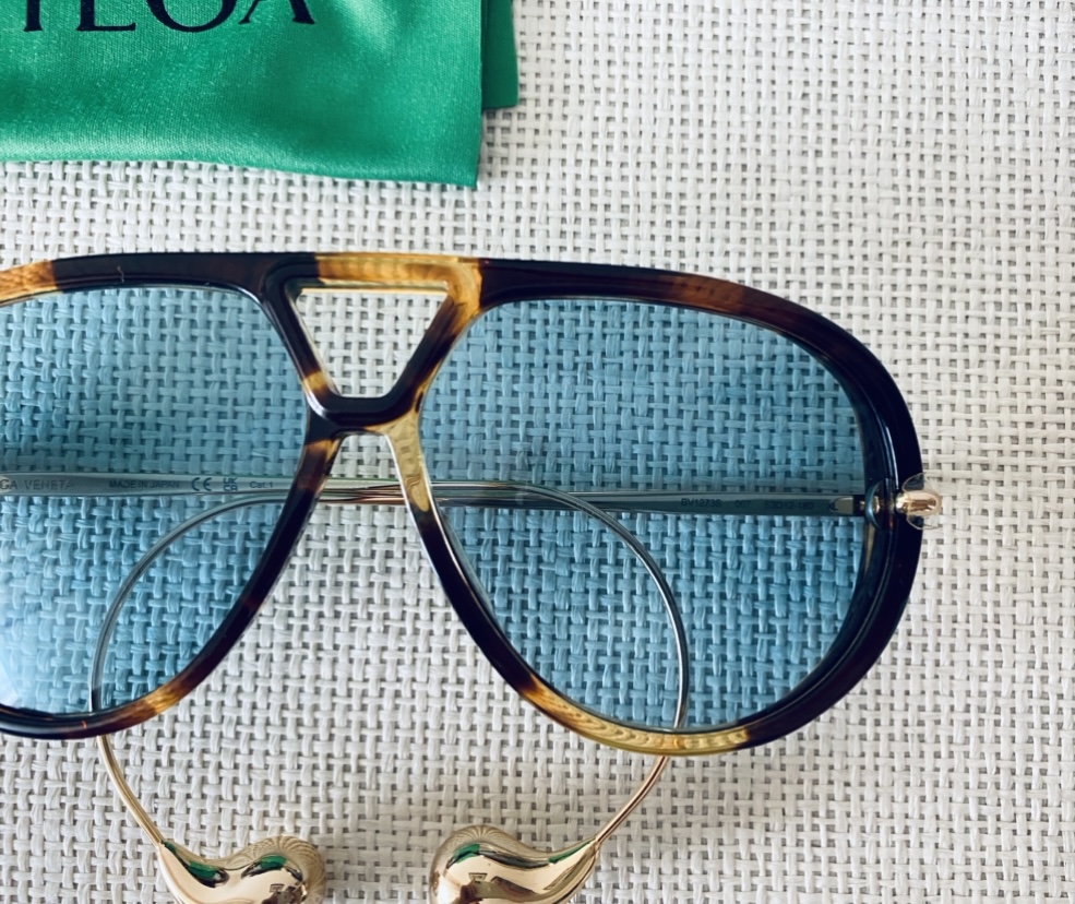 Bottega Veneta Pilotka z soczewką baby blue - obrazek 4