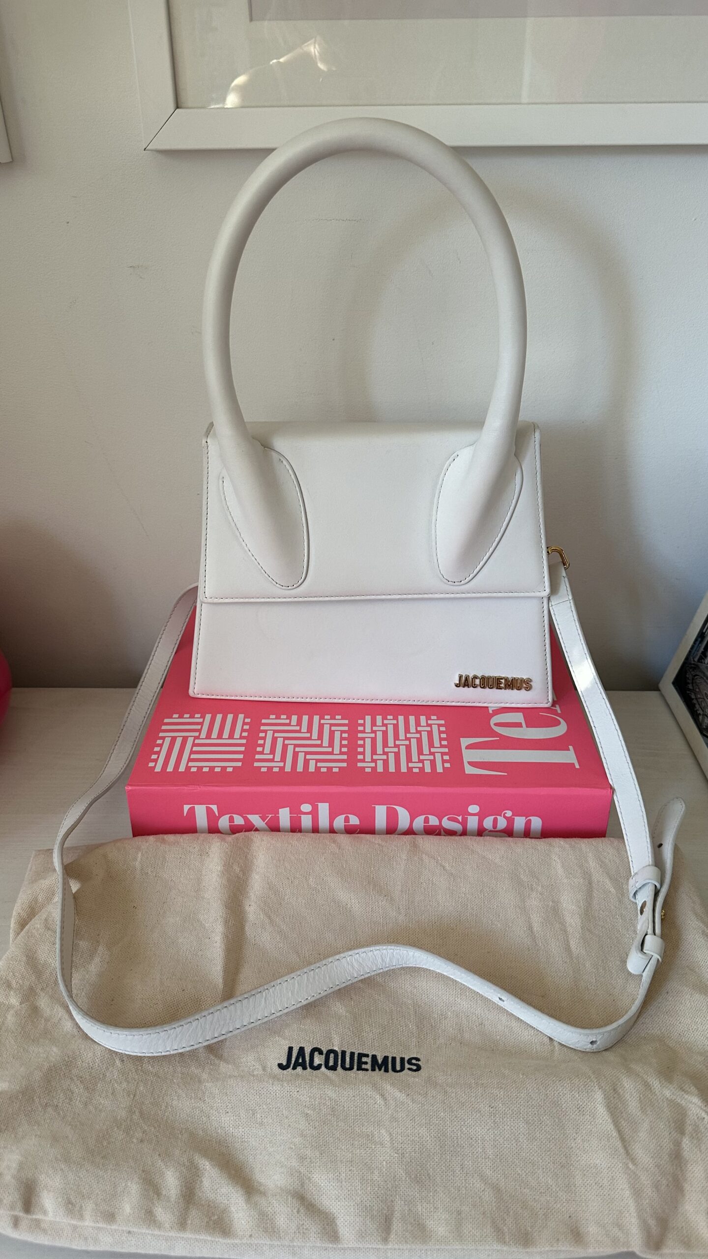 Jacquemus Le Chiquito Moyen White Handbag