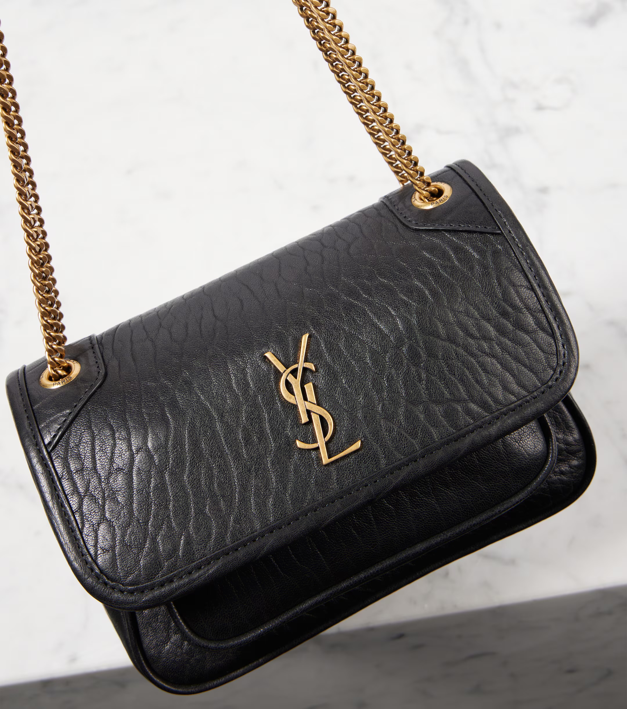 Saint Laurent Niki torebka w kolorze czarnym