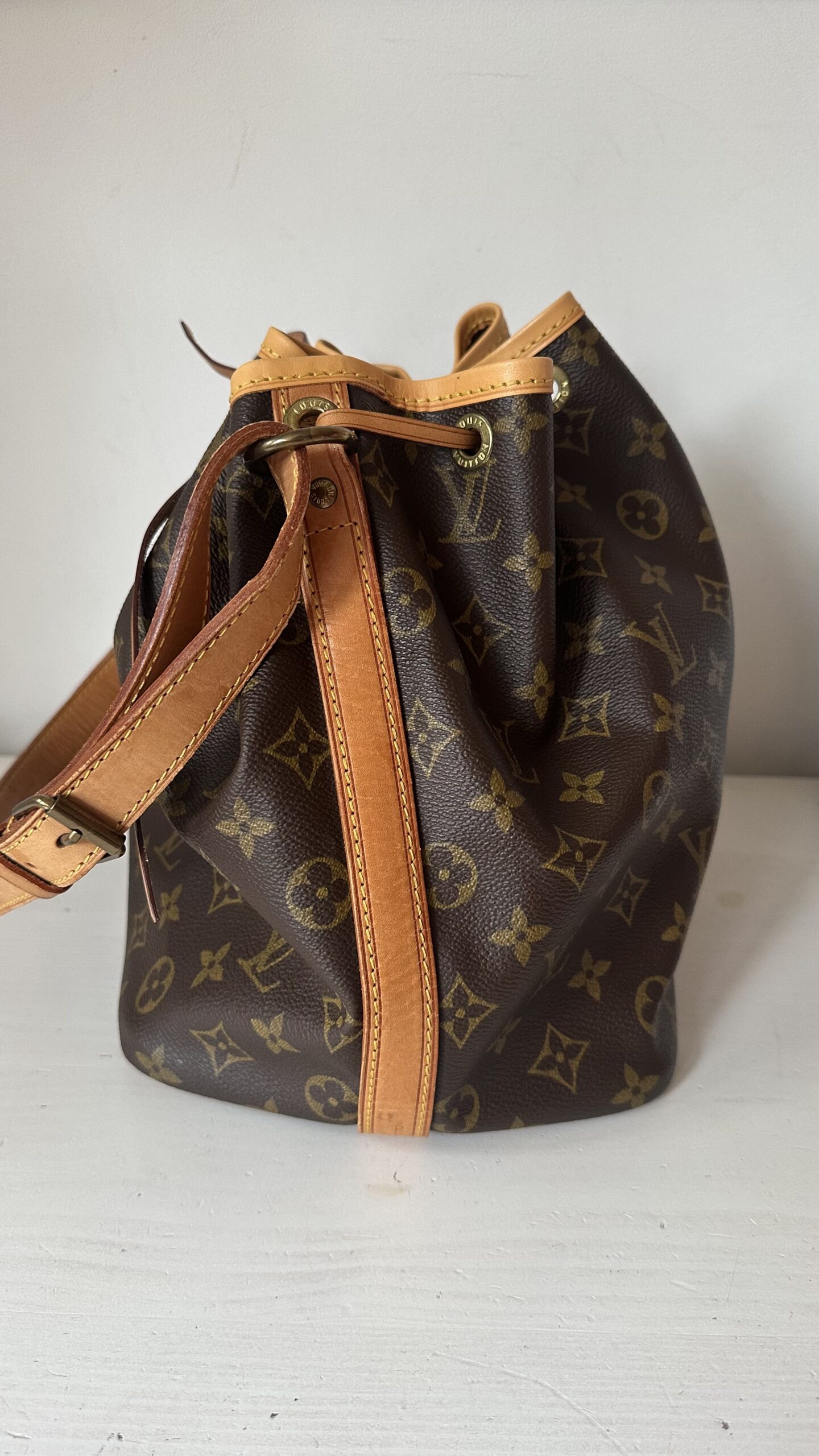 Louis Vuitton noe klasyczny worek vintage - obrazek 3