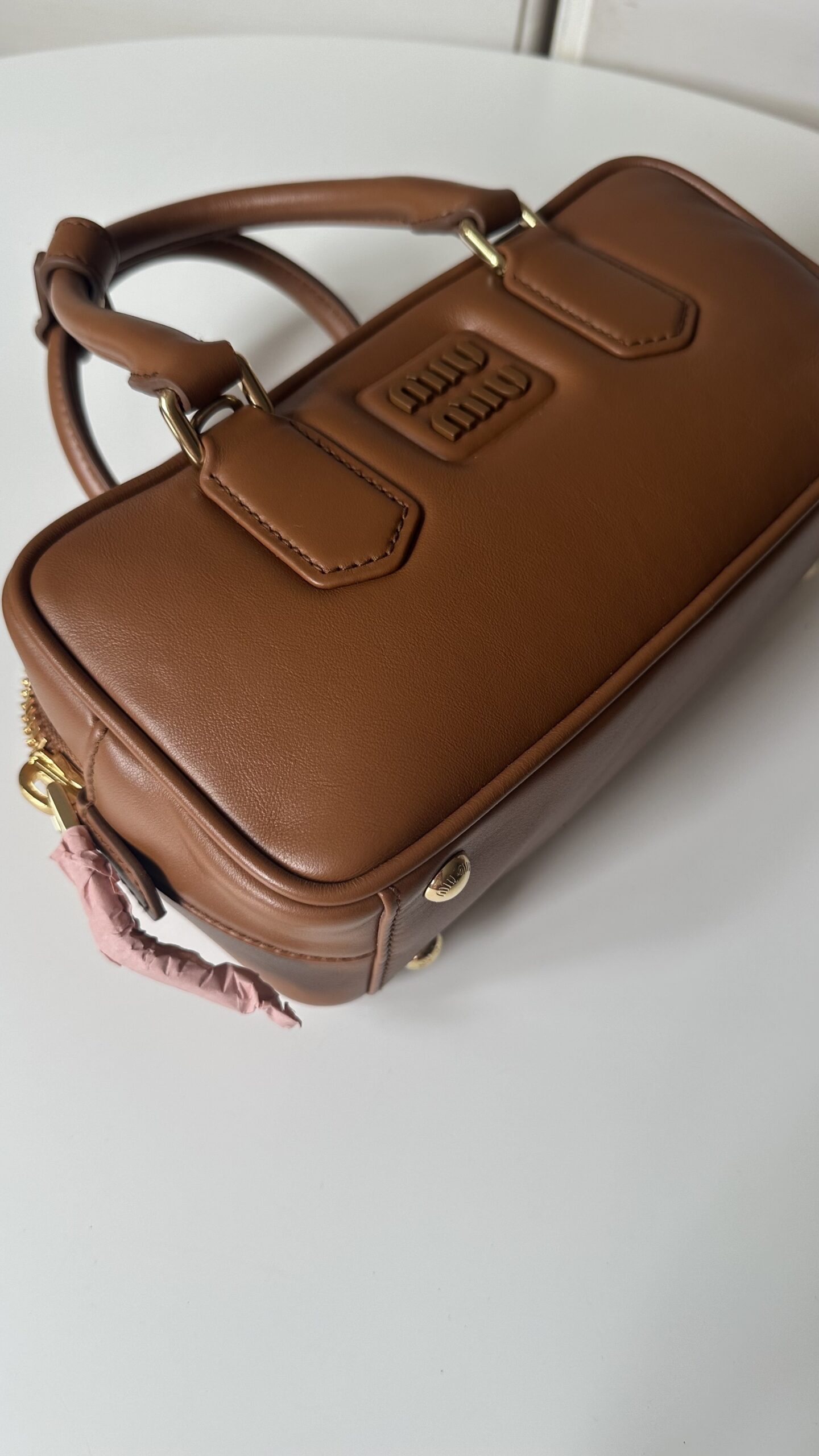 Miu Miu Arcadie camel torebka - obrazek 5