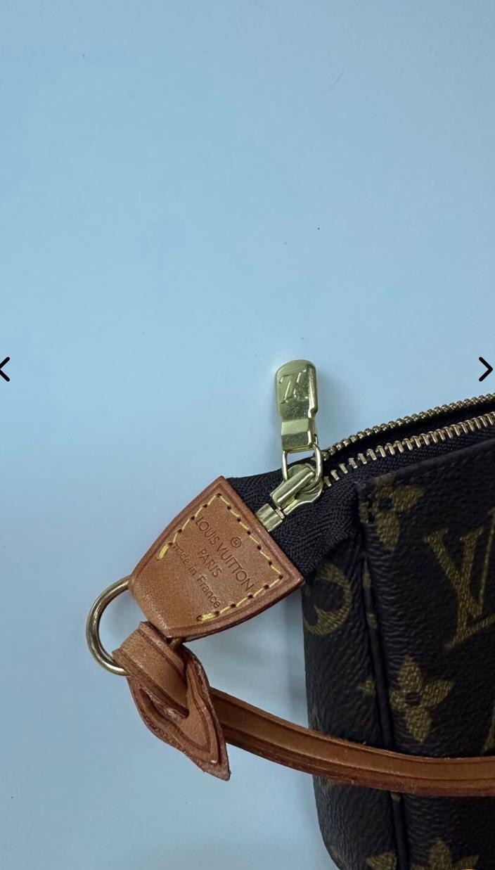Louis Vuitton pochette monogram klasyk - obrazek 3