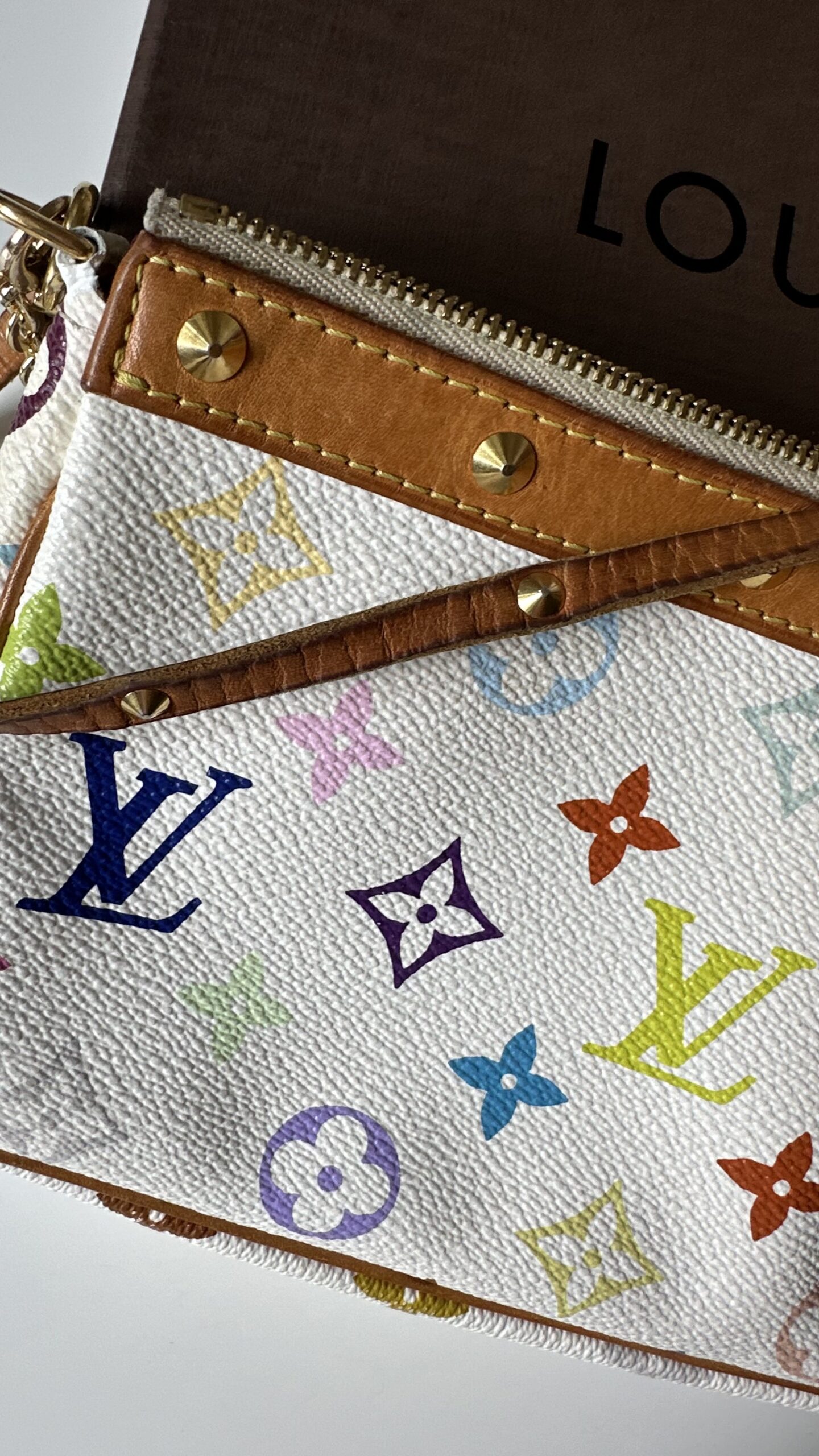 Louis Vuitton multicolor pochette murakami - obrazek 10