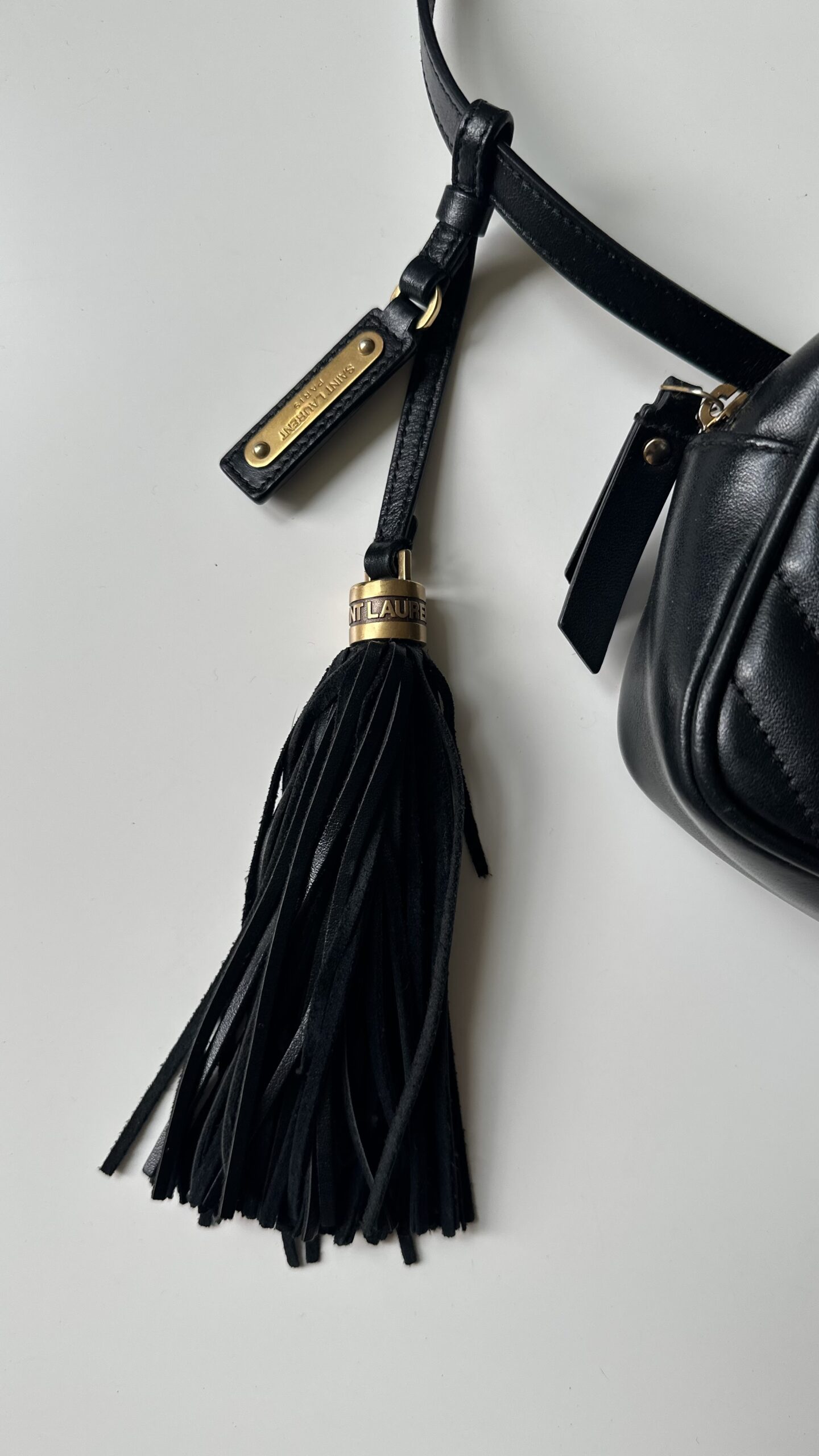 Saint Laurent czarna nerka torebka - obrazek 3