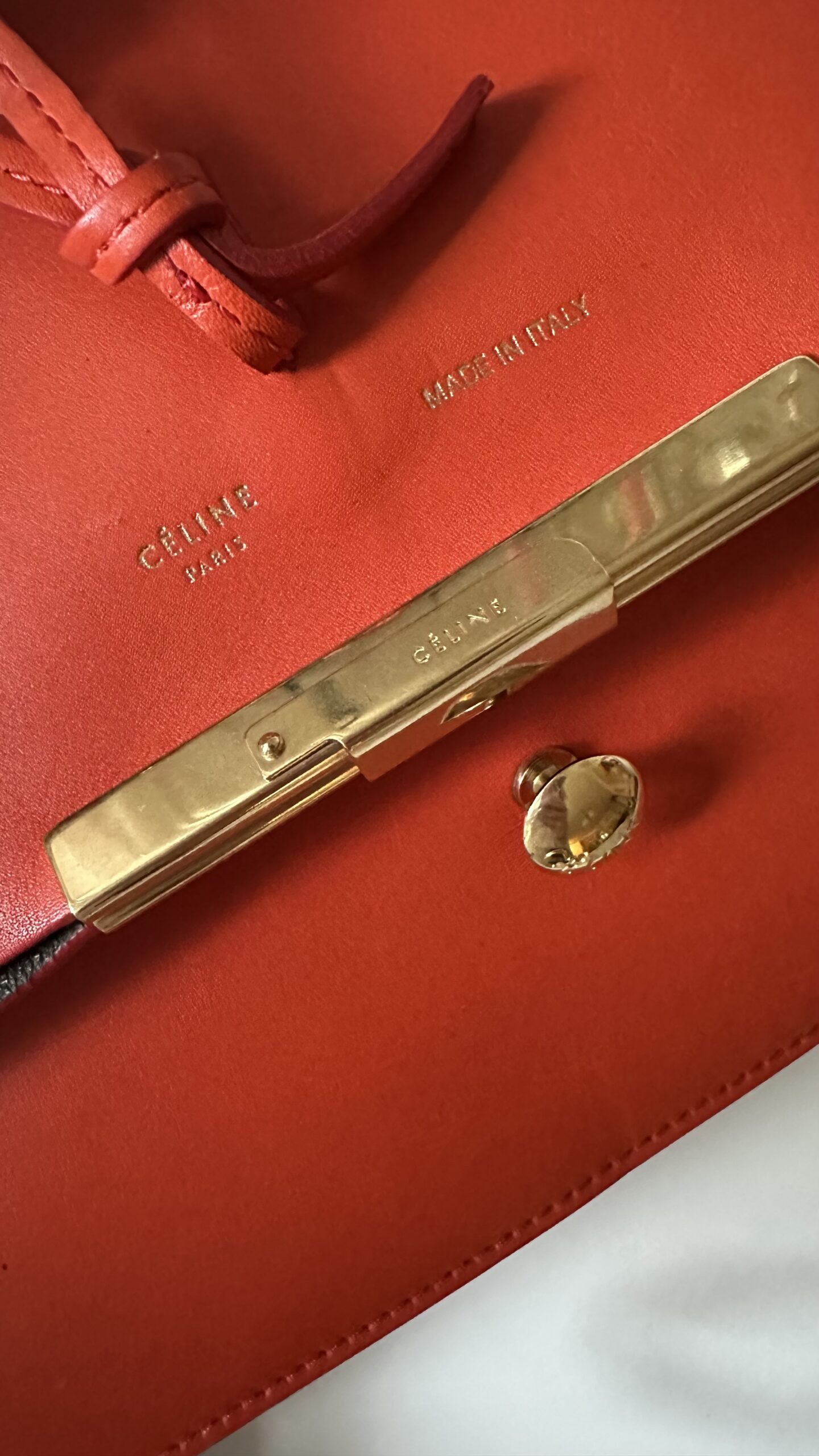 Celine duża klasyczna torebka koralowa - obrazek 7