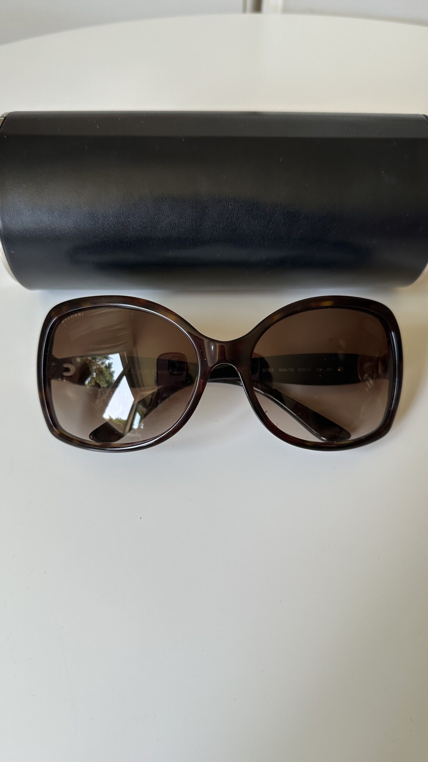 Bvlgari brązowe klasyczne okulary przeciwsłoneczne