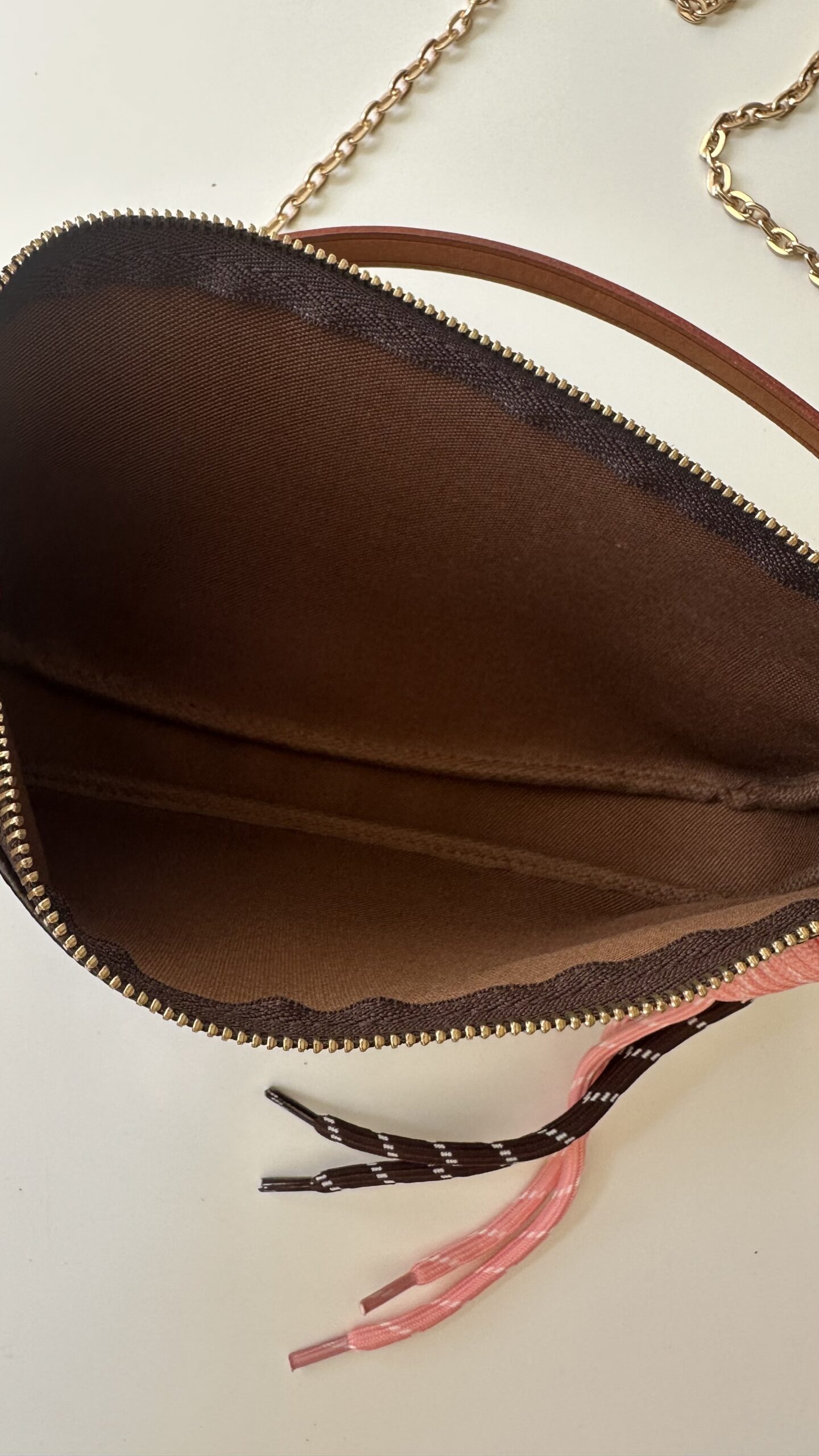 Louis Vuitton pochette monogram - obrazek 6