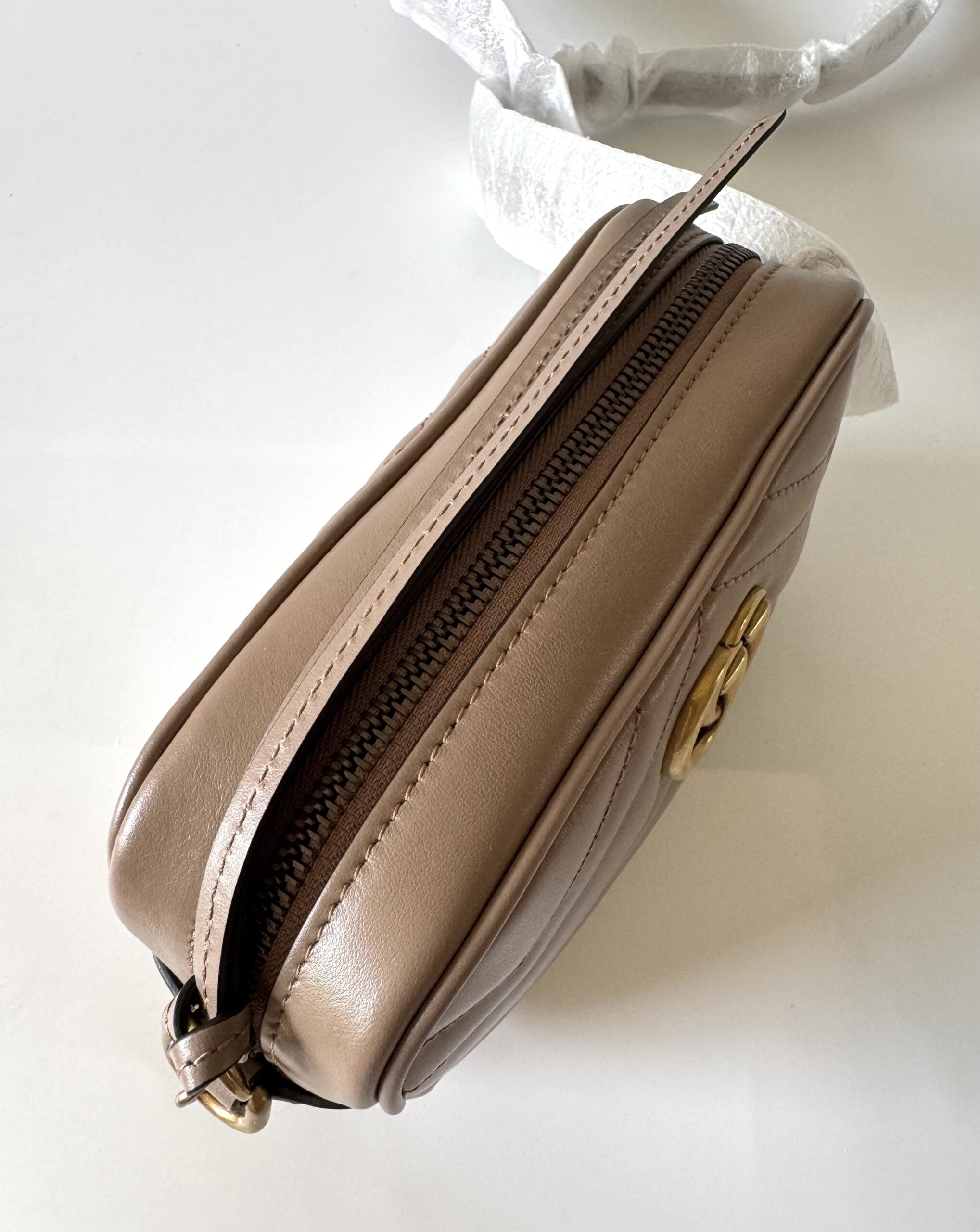 GUCCI GG Marmont Matelassé Mini Bag – torebka - obrazek 9