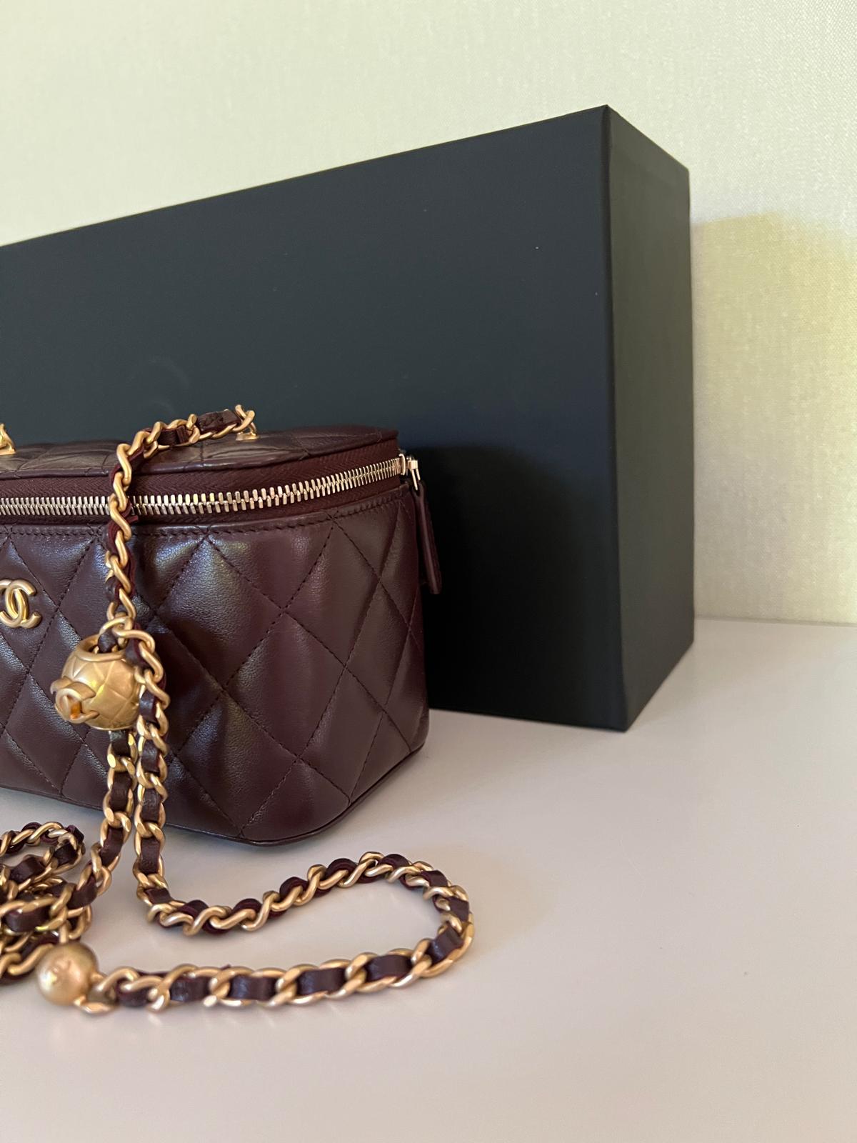 Chanel vanity pearl crush z kulką czekoladowa - obrazek 2