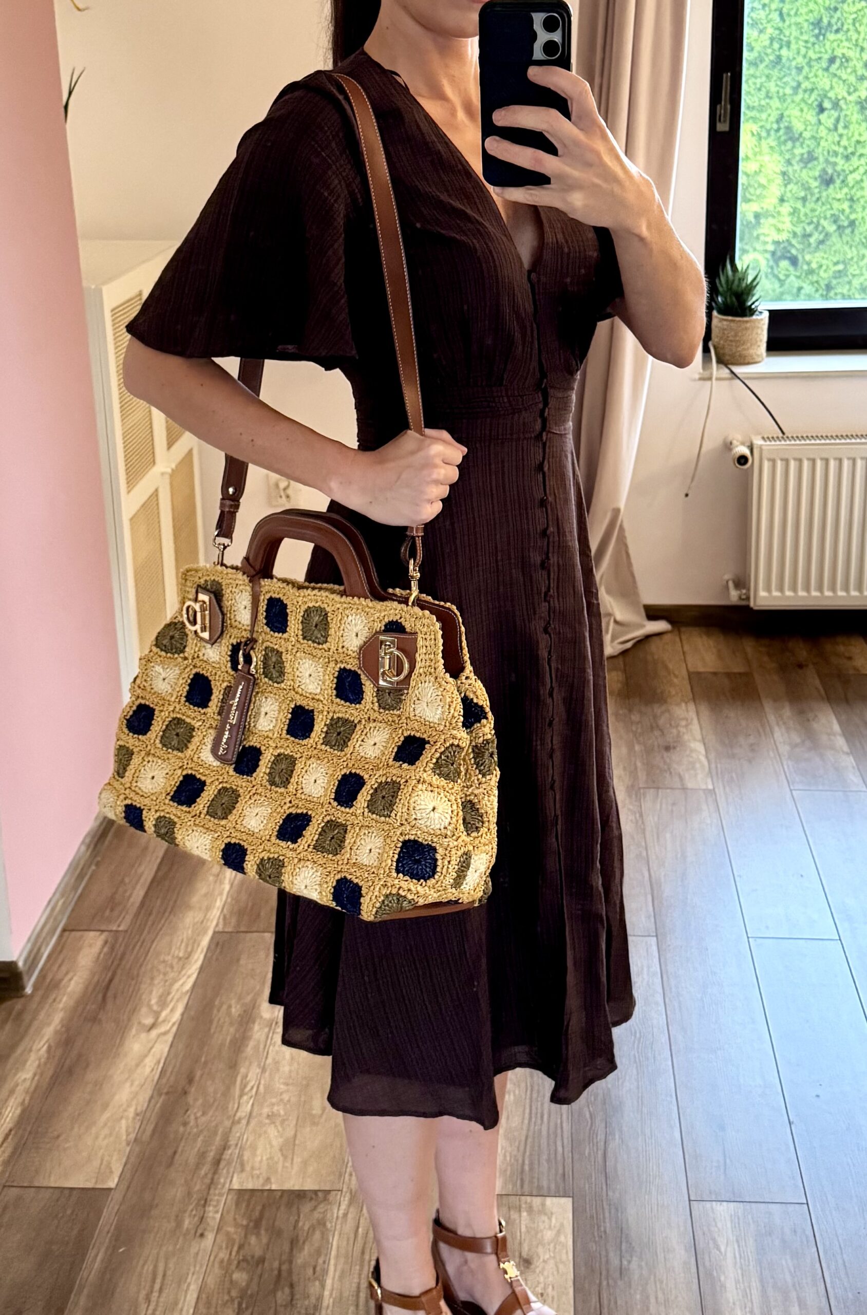 SALVATORE FERRAGAMO Gancini Handle Tote Raffia Wicker Bag - torebka - obrazek 20