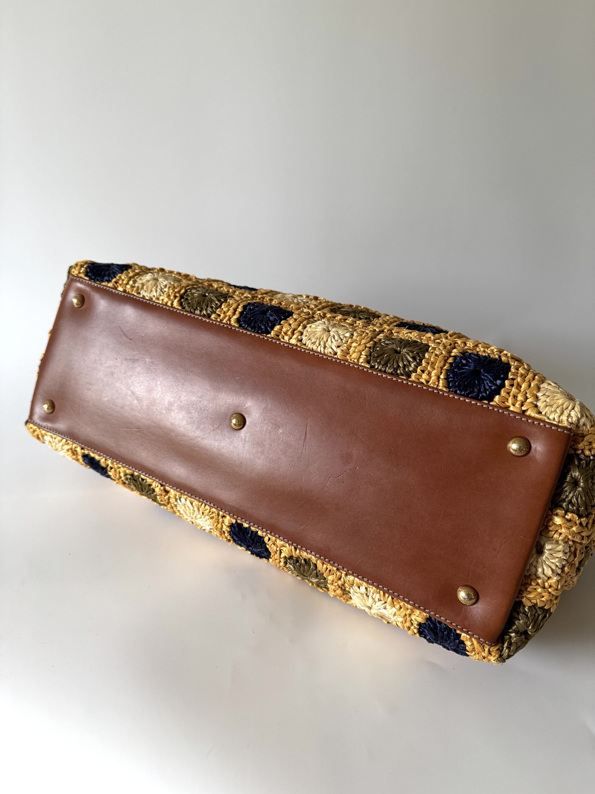 SALVATORE FERRAGAMO Gancini Handle Tote Raffia Wicker Bag - torebka - obrazek 6