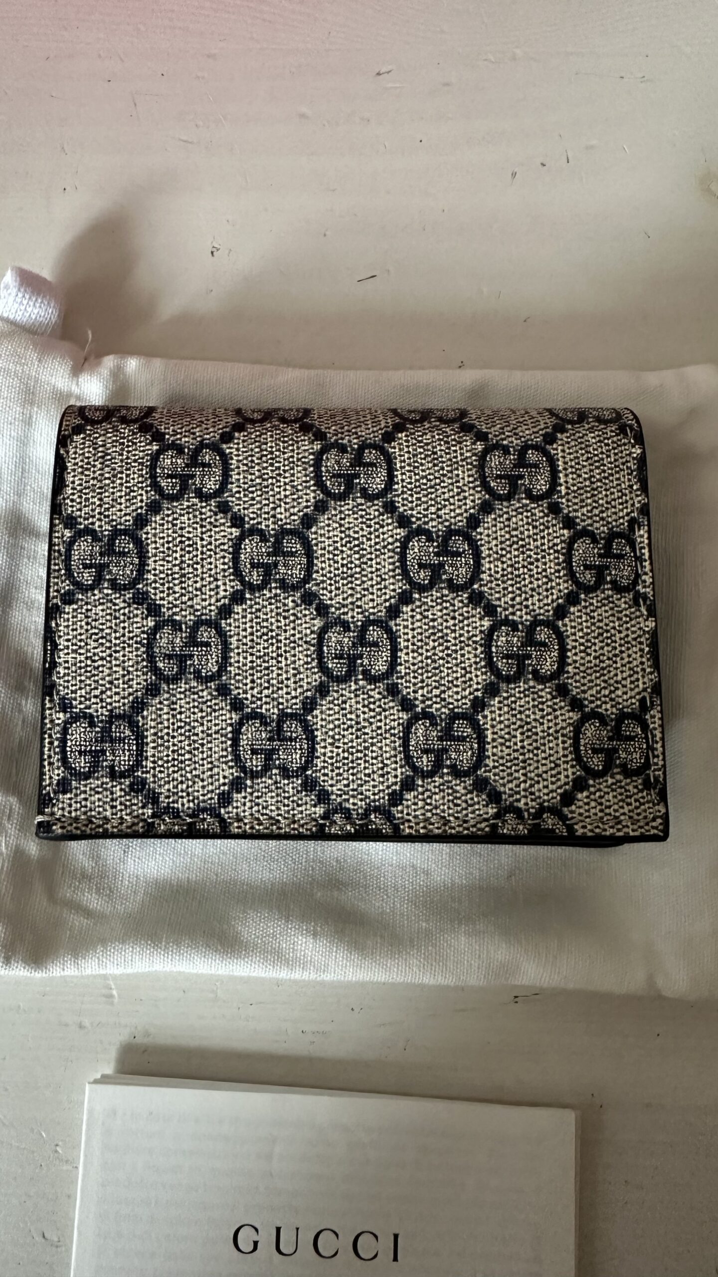 Gucci portfel klasyczny granatowy - obrazek 3