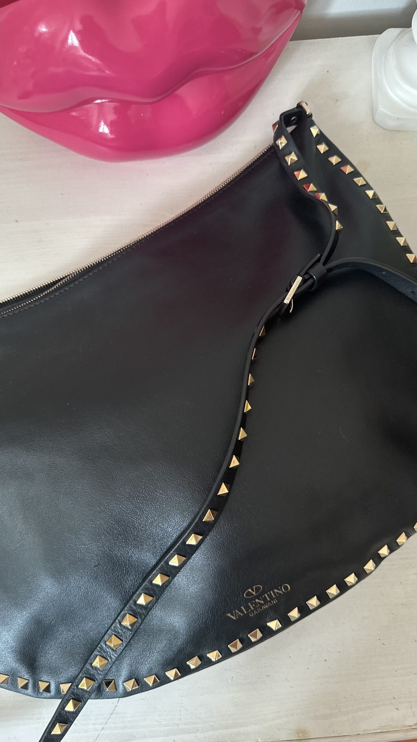 Valentino Garavani duża klasyczna torebka - obrazek 3