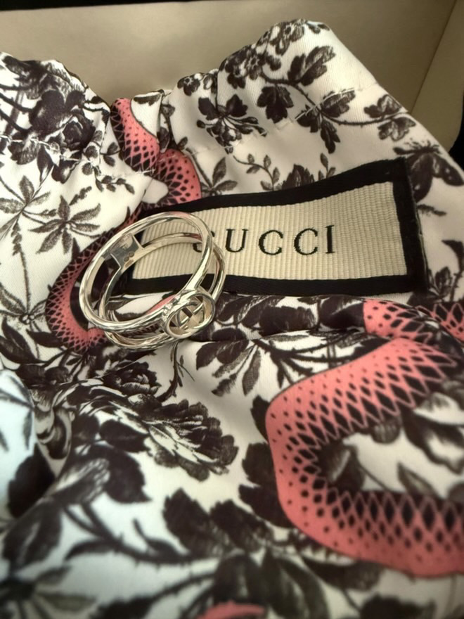 Gucci srebrny pierścionek logo GG rozmiar 19 - obrazek 5