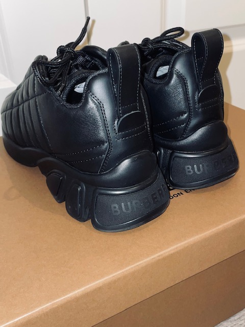 Burberry sneakers skórzane oryginalne - obrazek 3
