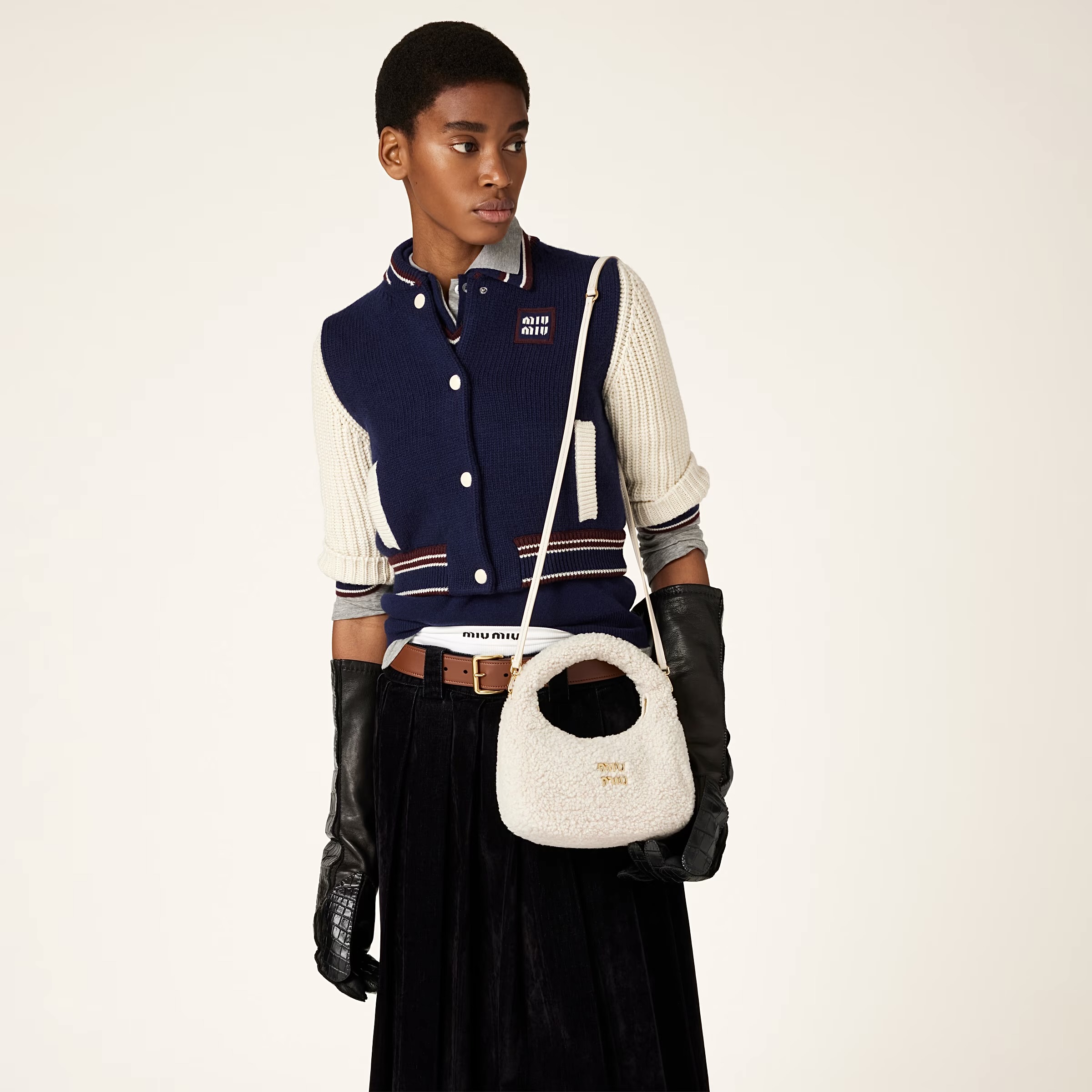 MIU MIU Wander Shearling Shoulder bag – torebka - obrazek 16