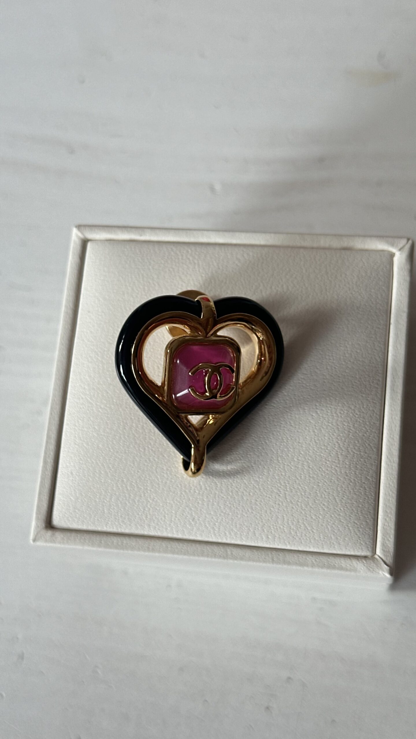 Chanel broszka serce vintage - obrazek 2