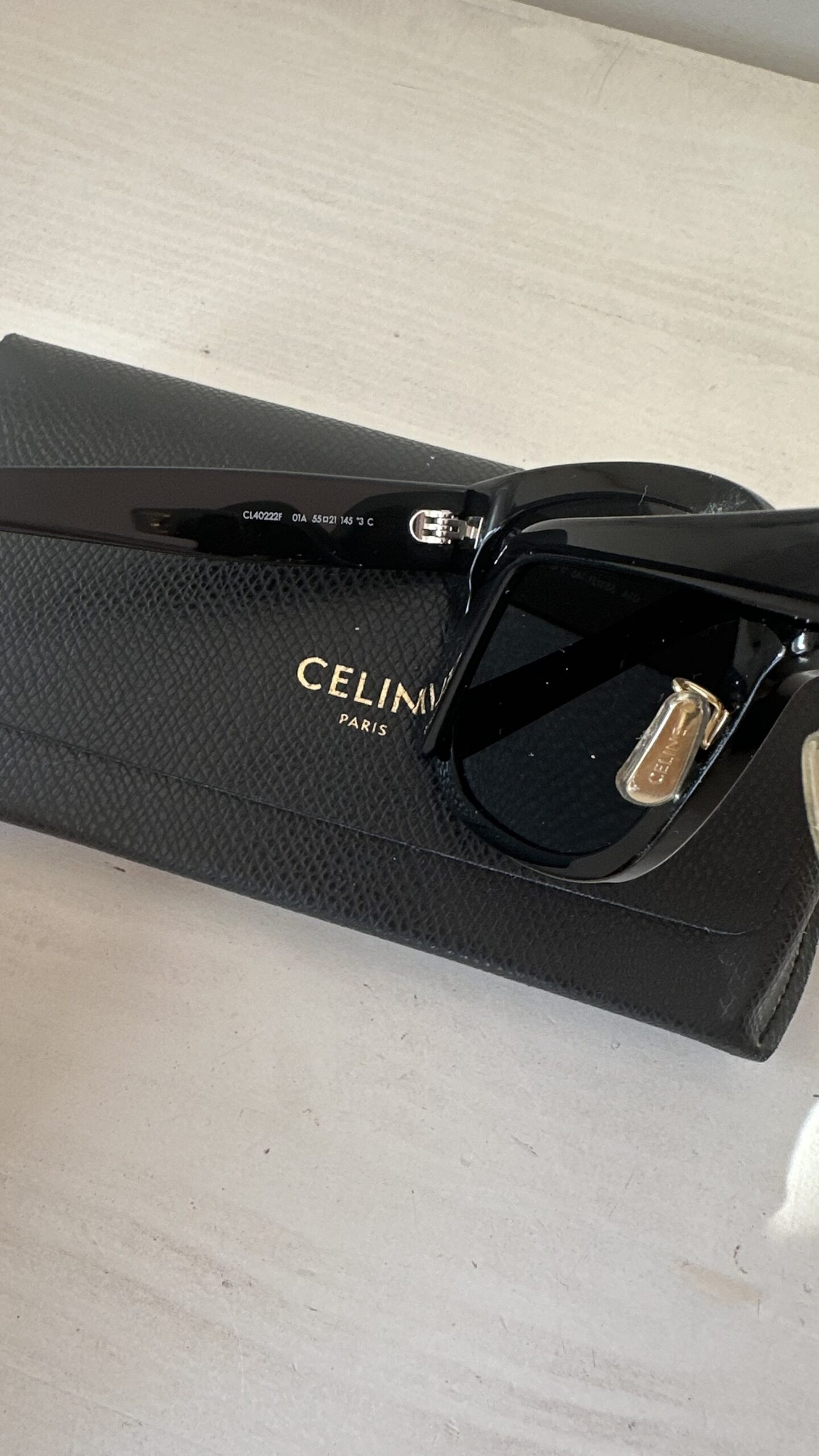 Celine czarne klasyczne okulary przeciwsłoneczne - obrazek 4