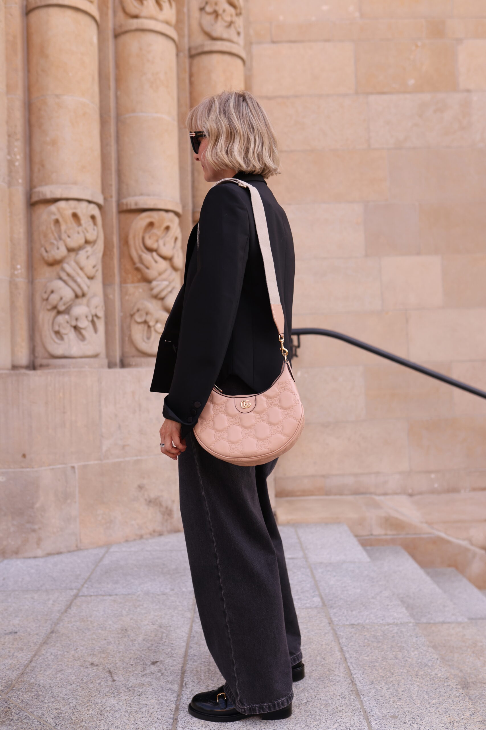 Gucci small Matelasse Shoulder Bag pudrowy róż torebka - obrazek 2