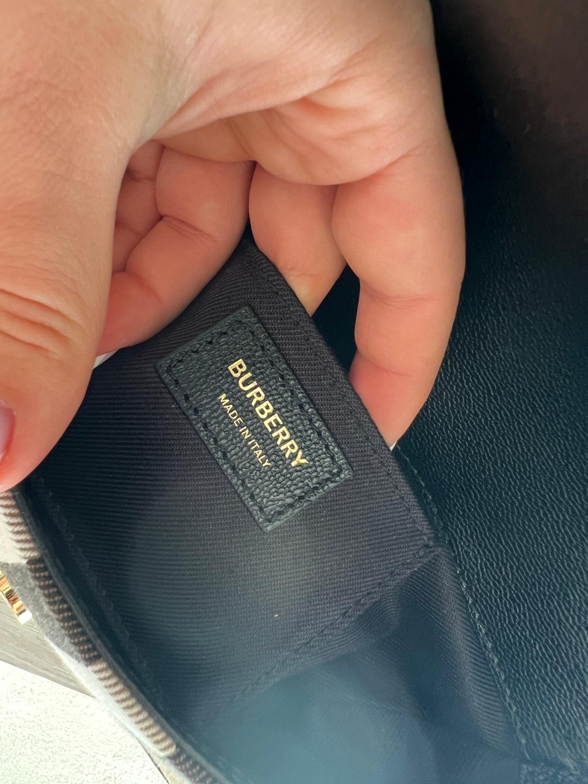 Burberry torebka klasyczna listonoszka - obrazek 10