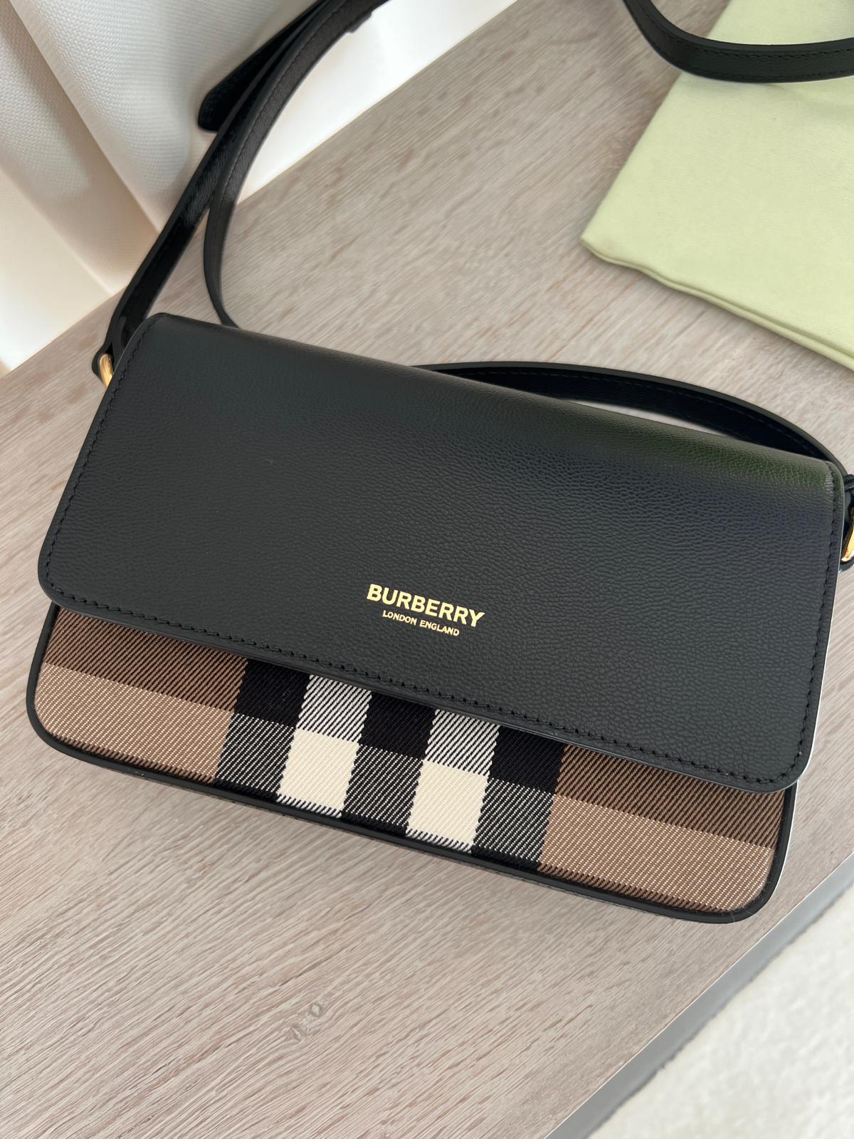 Burberry torebka klasyczna listonoszka - obrazek 4
